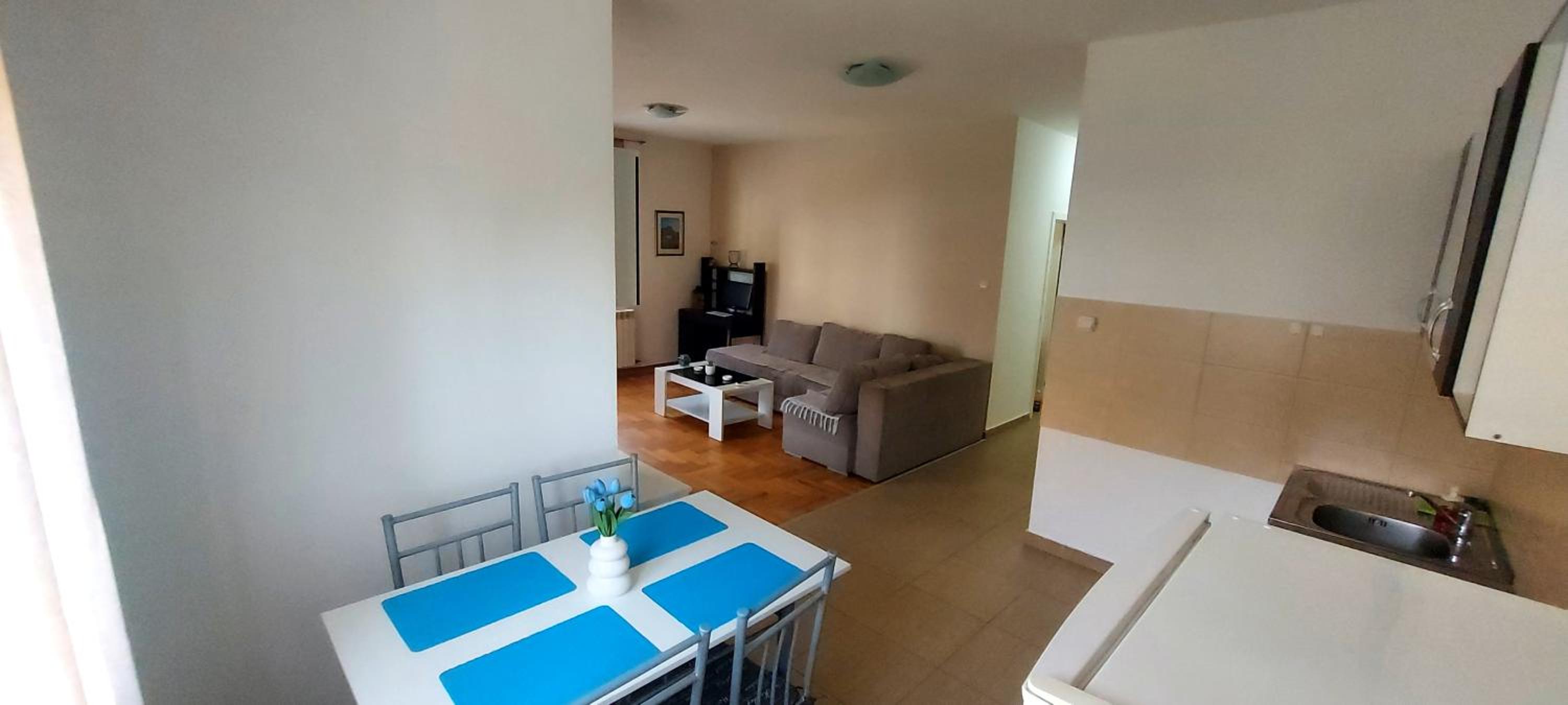 RubiCon Apartments view 3