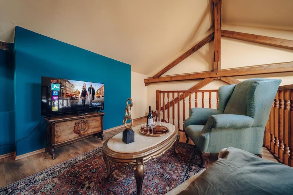 Magnificent historical penthouse in the heart of Prague