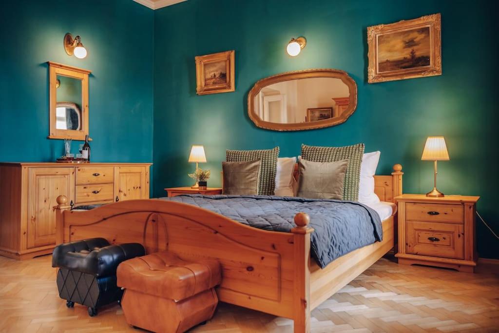 Magnificent historical penthouse in the heart of Prague