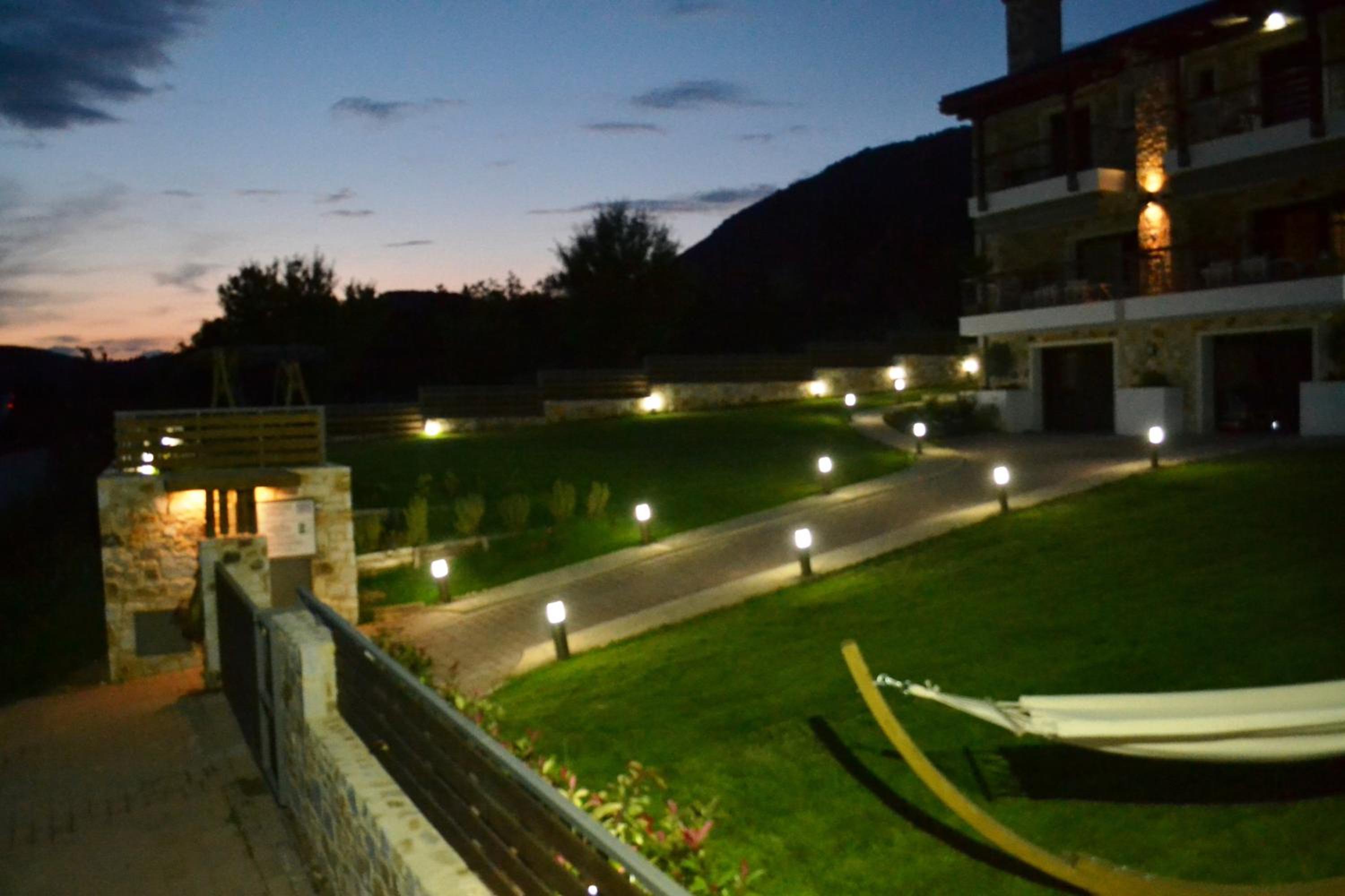 Evmorfes Villas