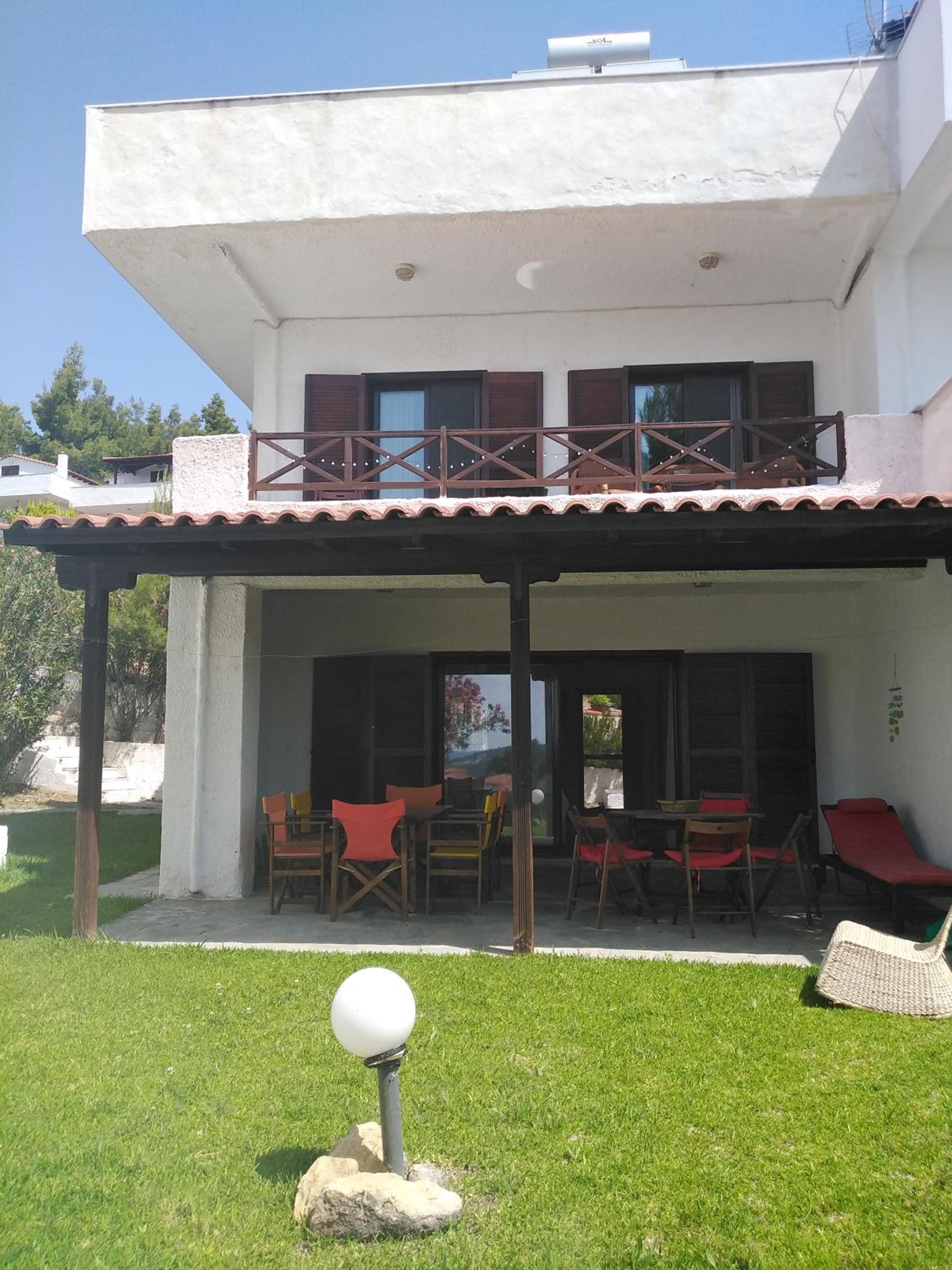 Rebekka's Guest House Elani view 4