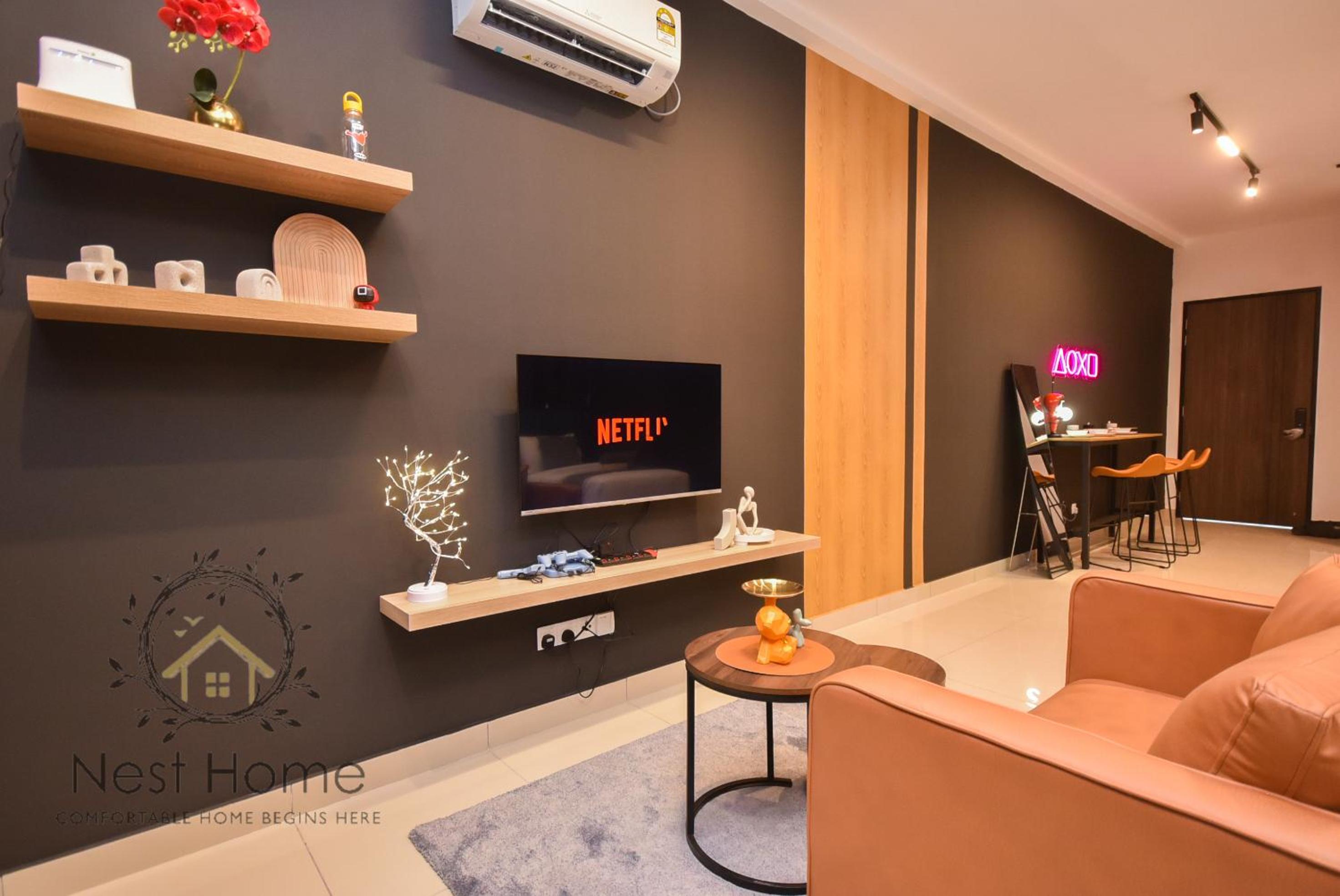 Twin Tower Residence by Nest Home【5 mins walk to CIQ】