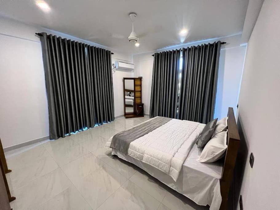 Luxury 2BR Apartment in Ratmalana
