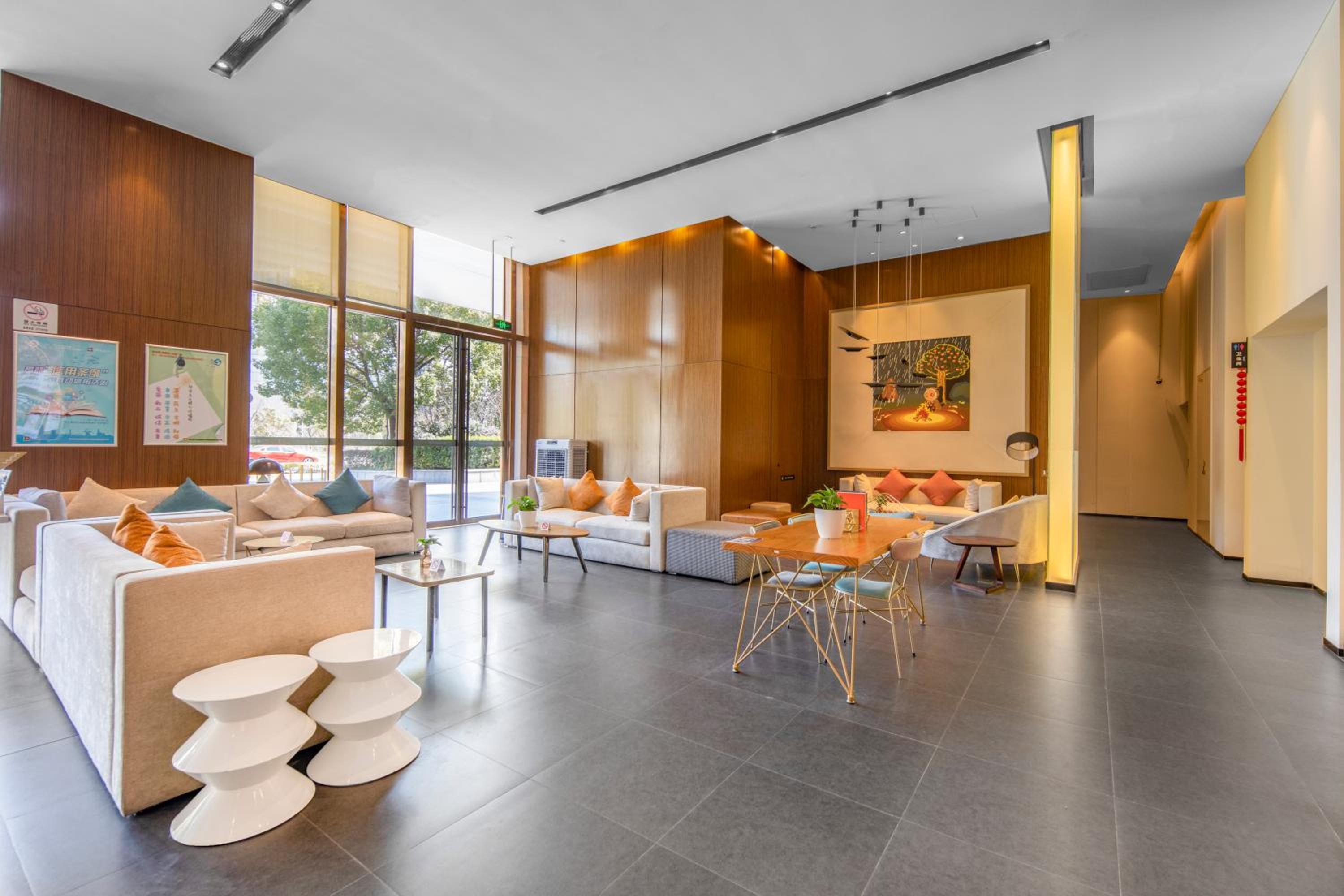 Minimax Hotel Shanghai Songjiang