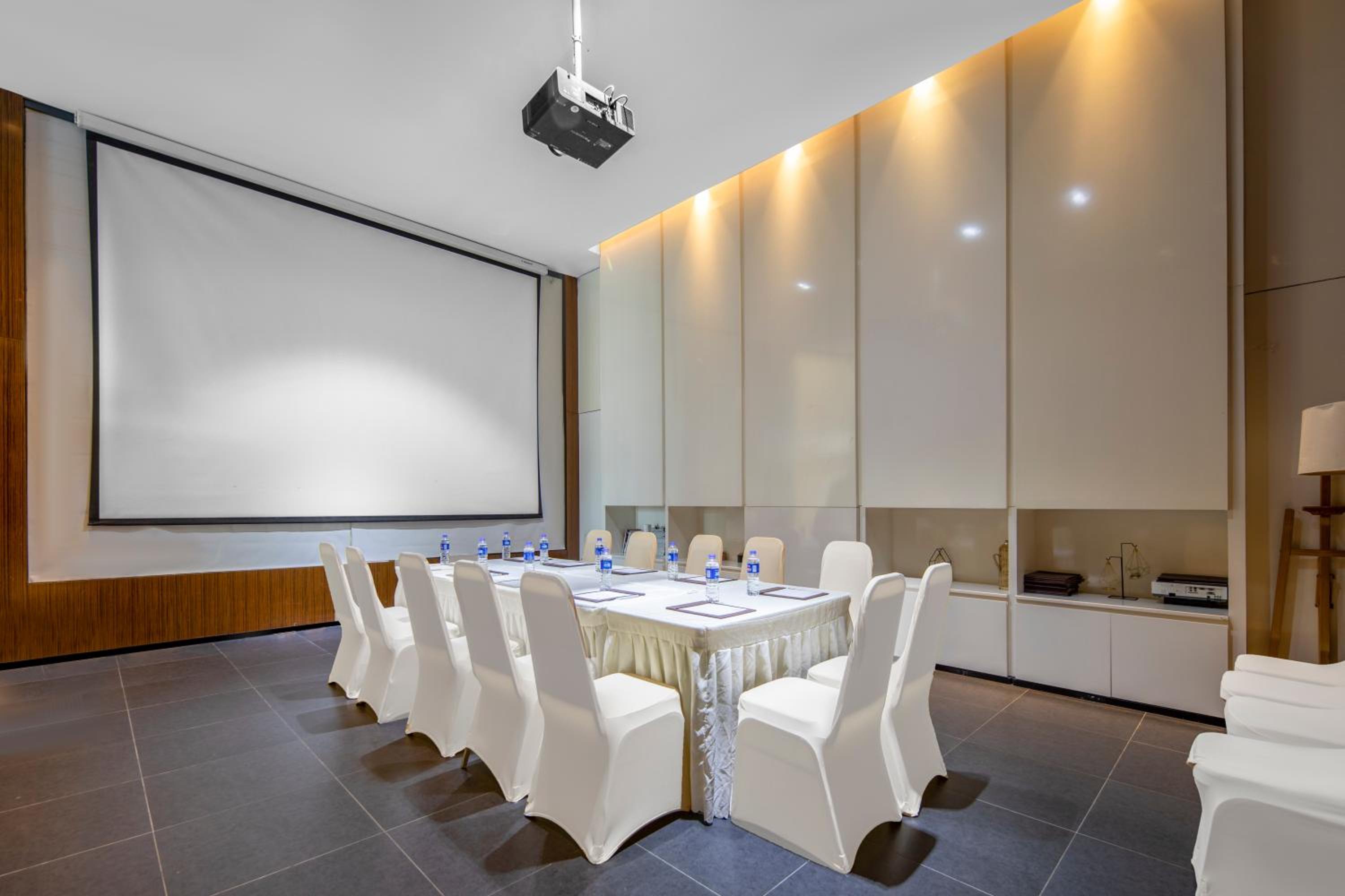 Minimax Hotel Shanghai Songjiang