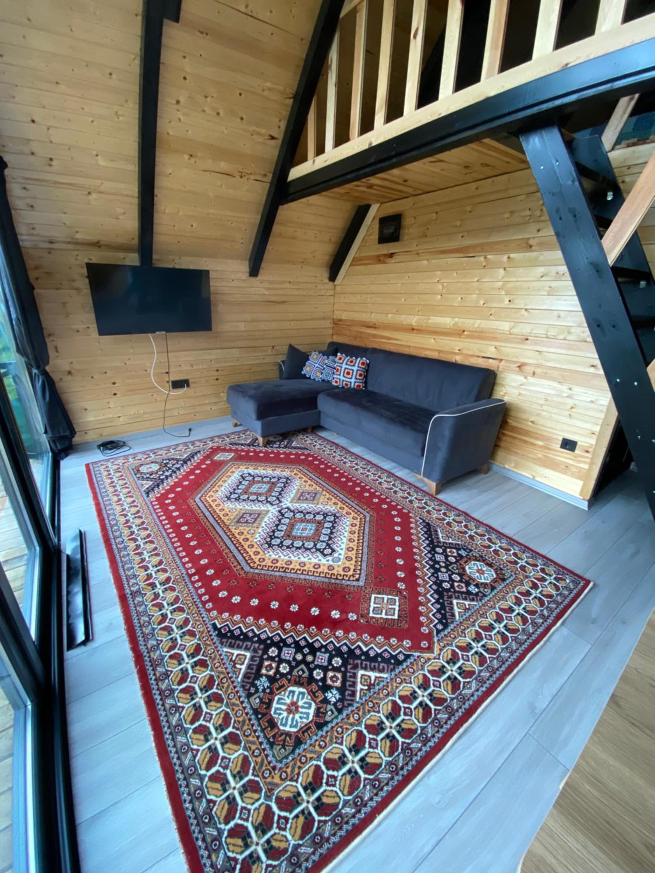 Retro Pileki Bungalov
