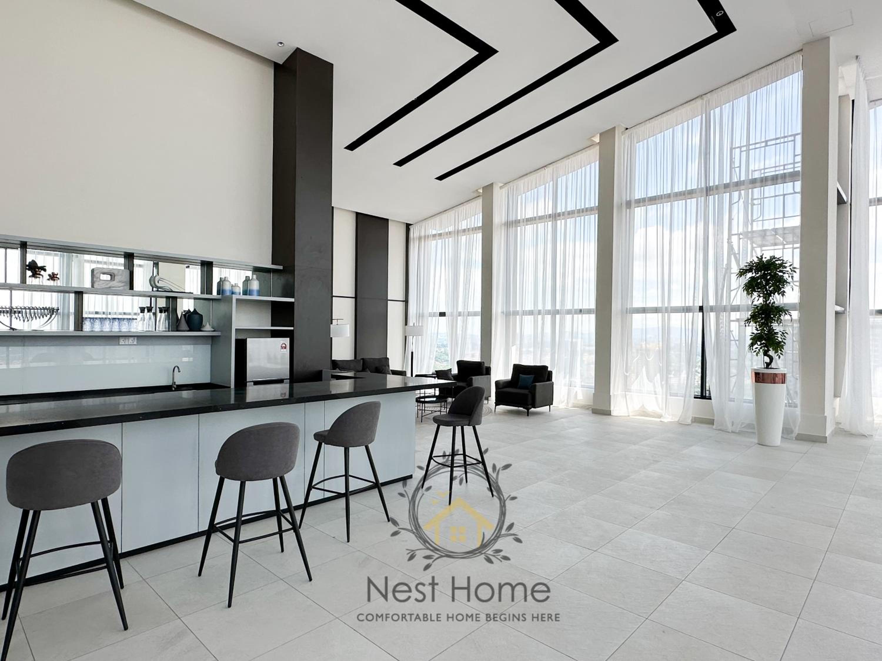 Twin Tower Residence by Nest Home【5 mins walk to CIQ】