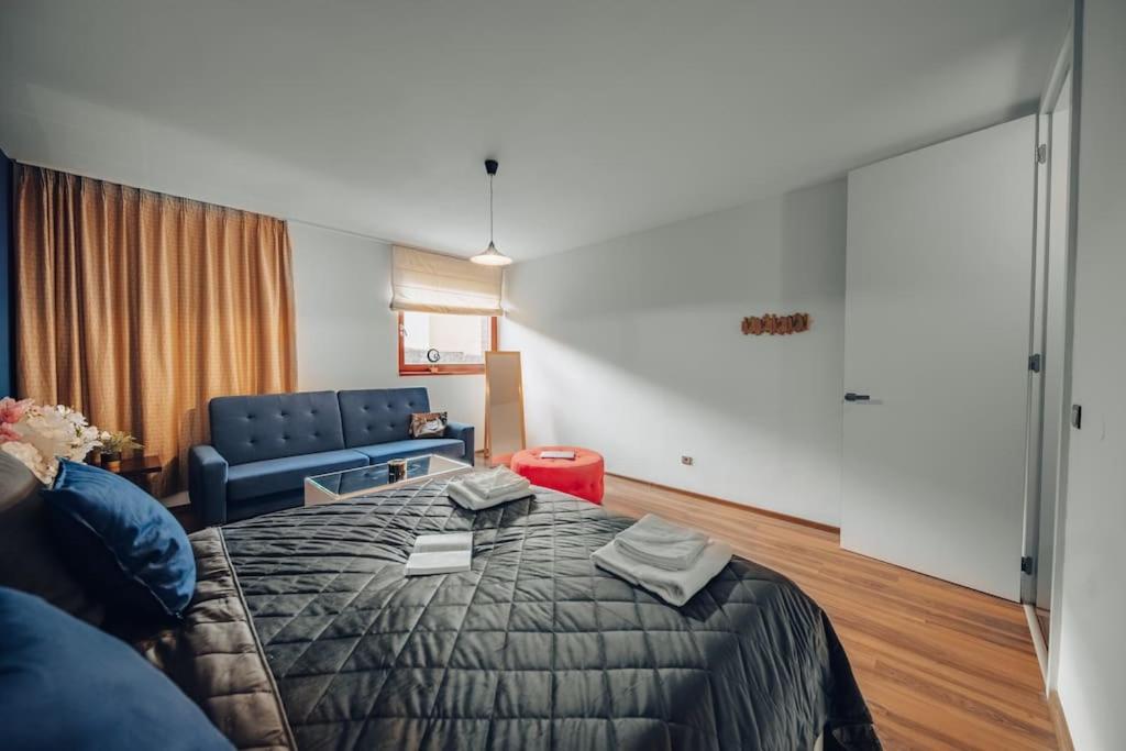 Marvel 2BD Apartment in modern villa with cozy terrace