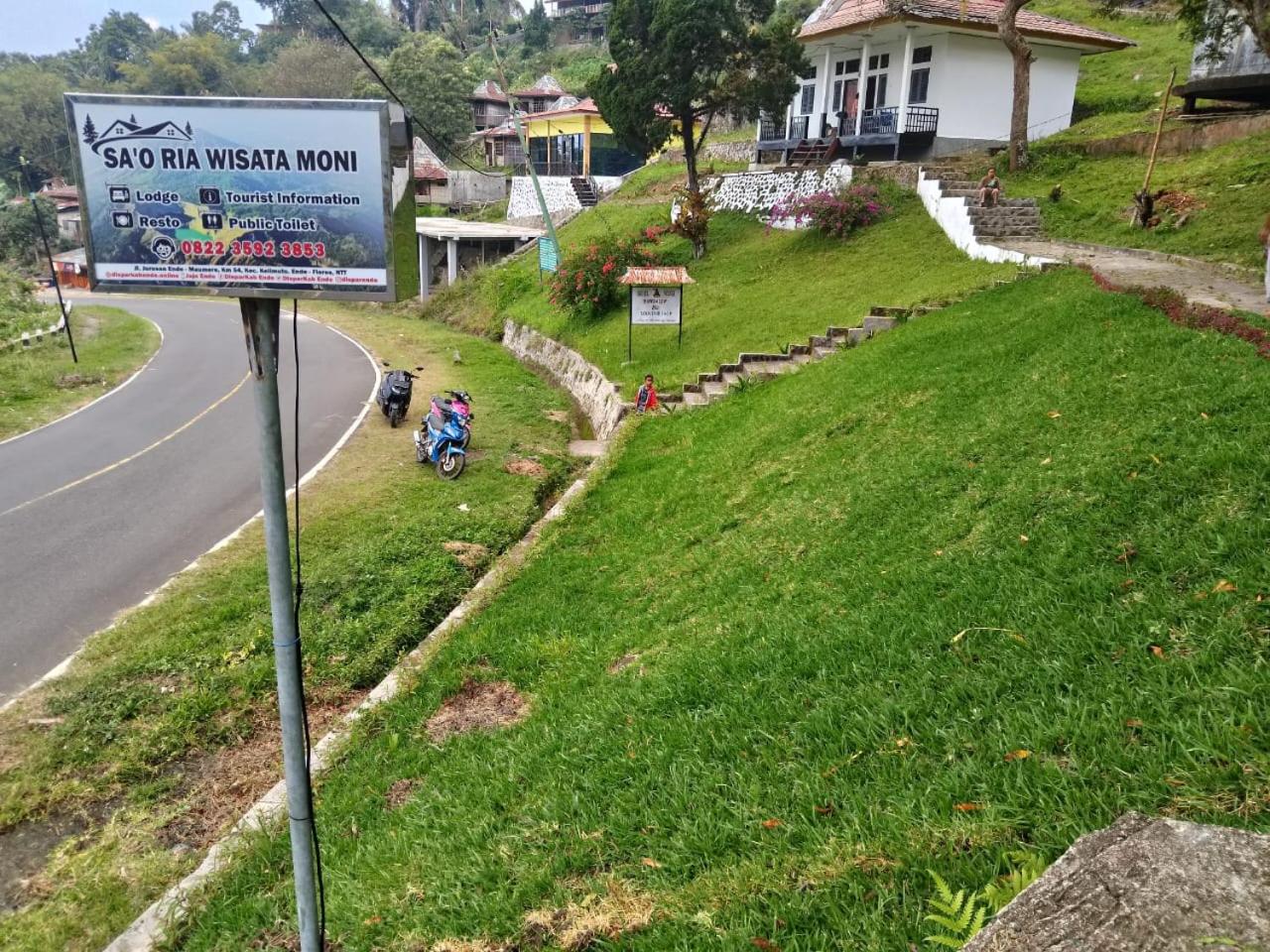 Sao ria wisata moni