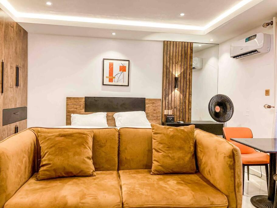 Beautiful Studio with PS5 - 3 mins walk to the Beach view 3
