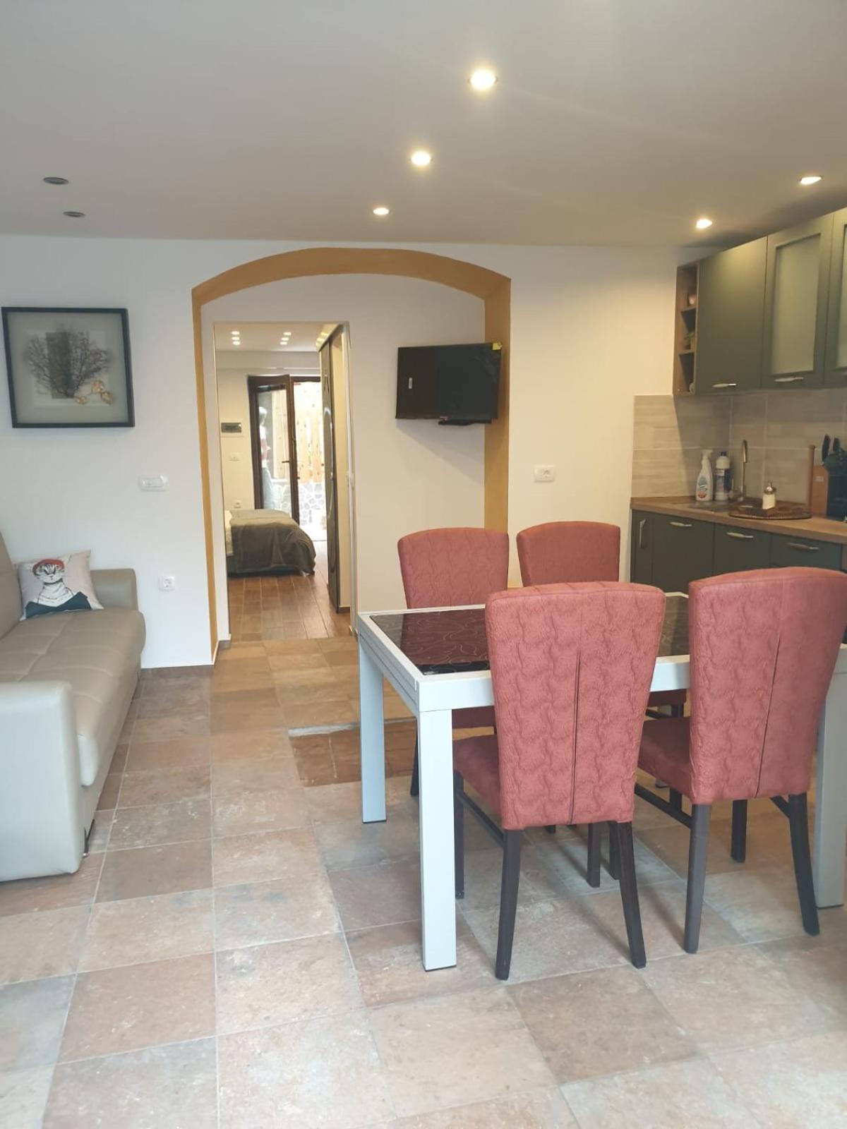Apartma na klancu view 5