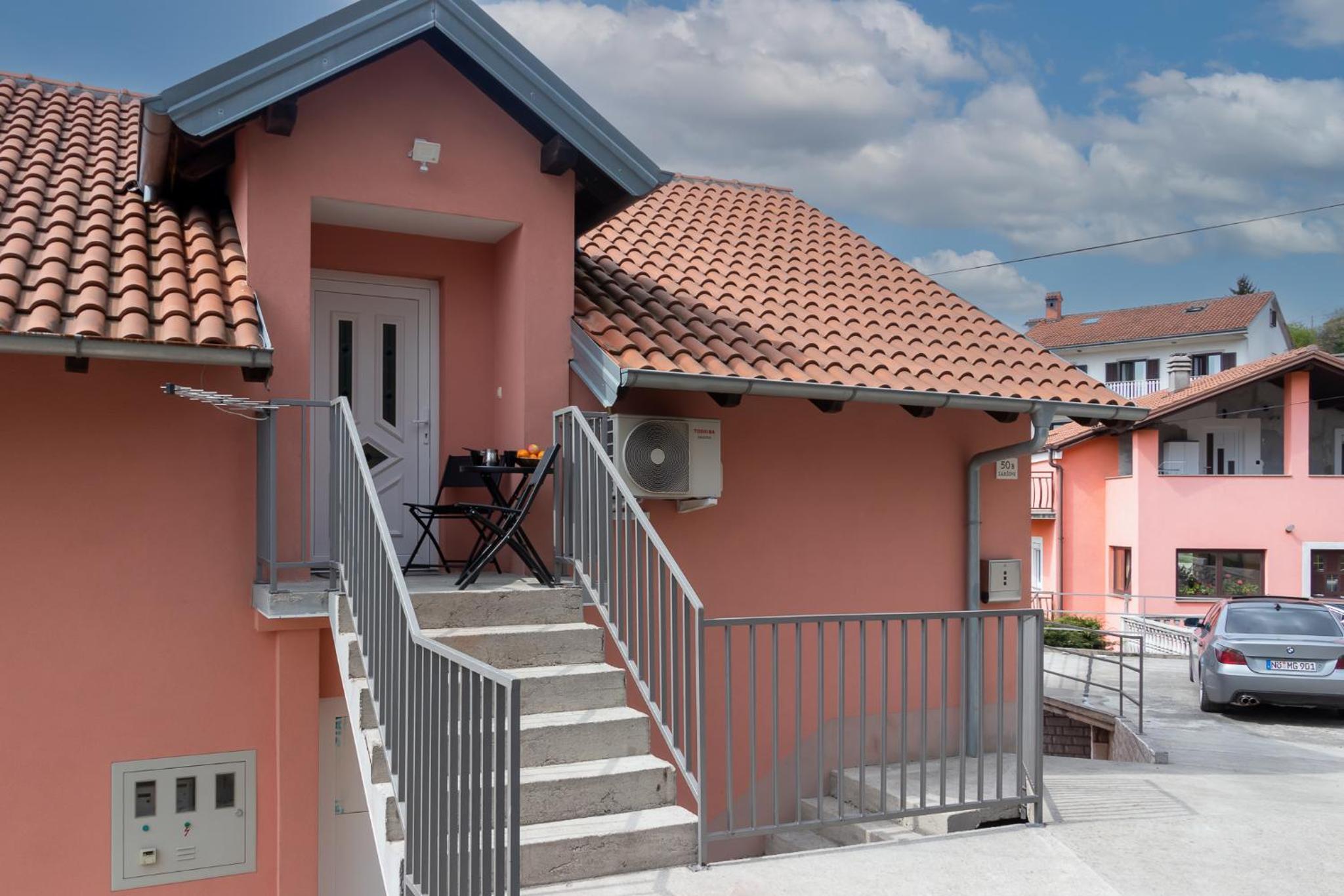 Aura Apartment