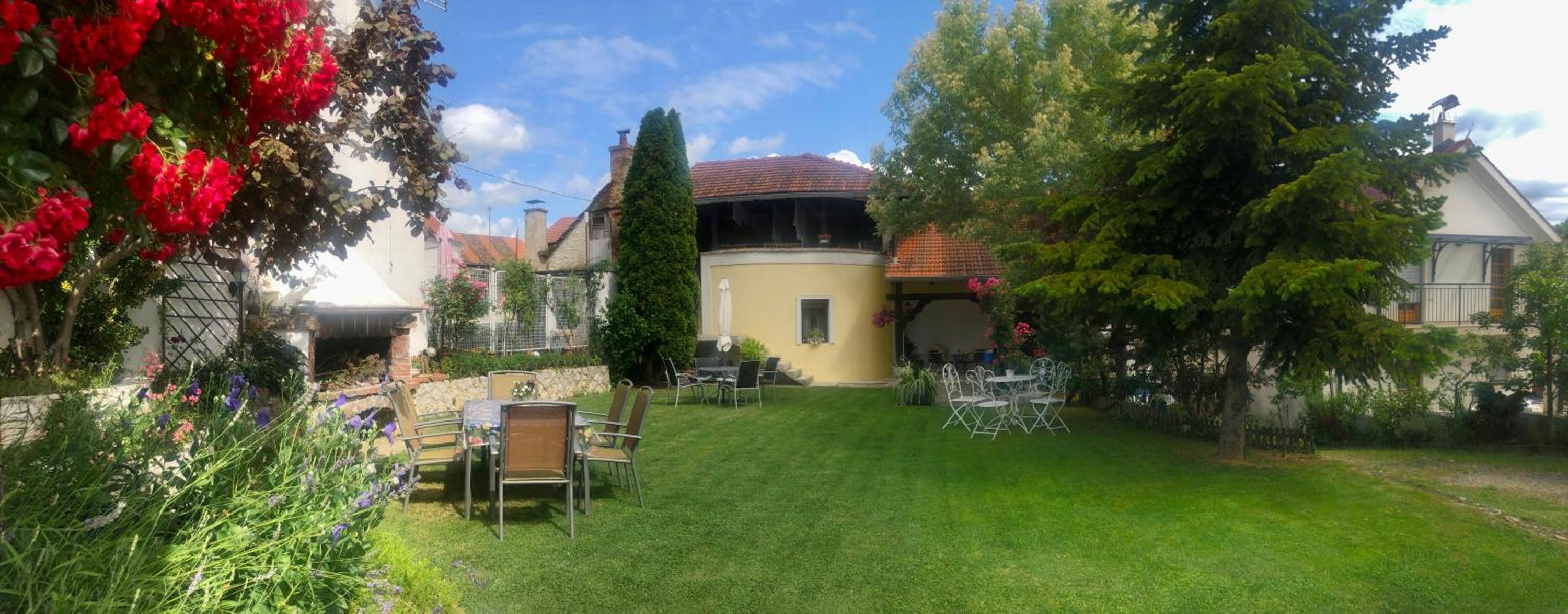 Apartments Dajčić