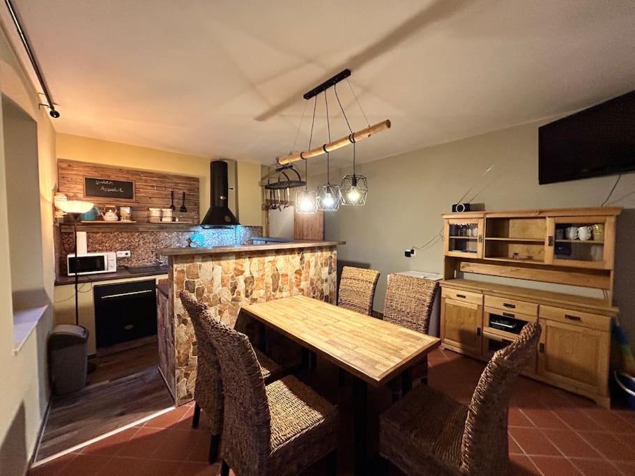 Whirlpool & Sauna - Fewo Ornella im Zittauer Gebirge