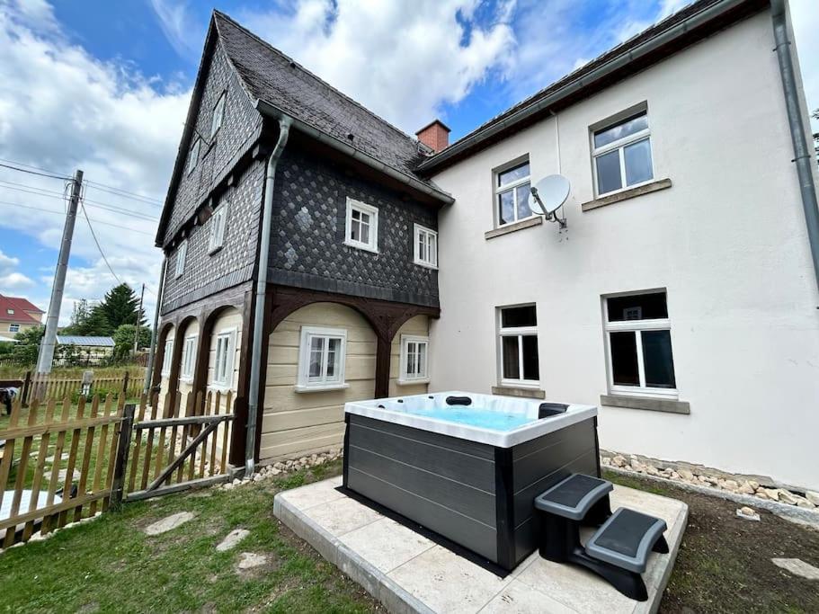 Whirlpool & Sauna - Fewo Ornella im Zittauer Gebirge