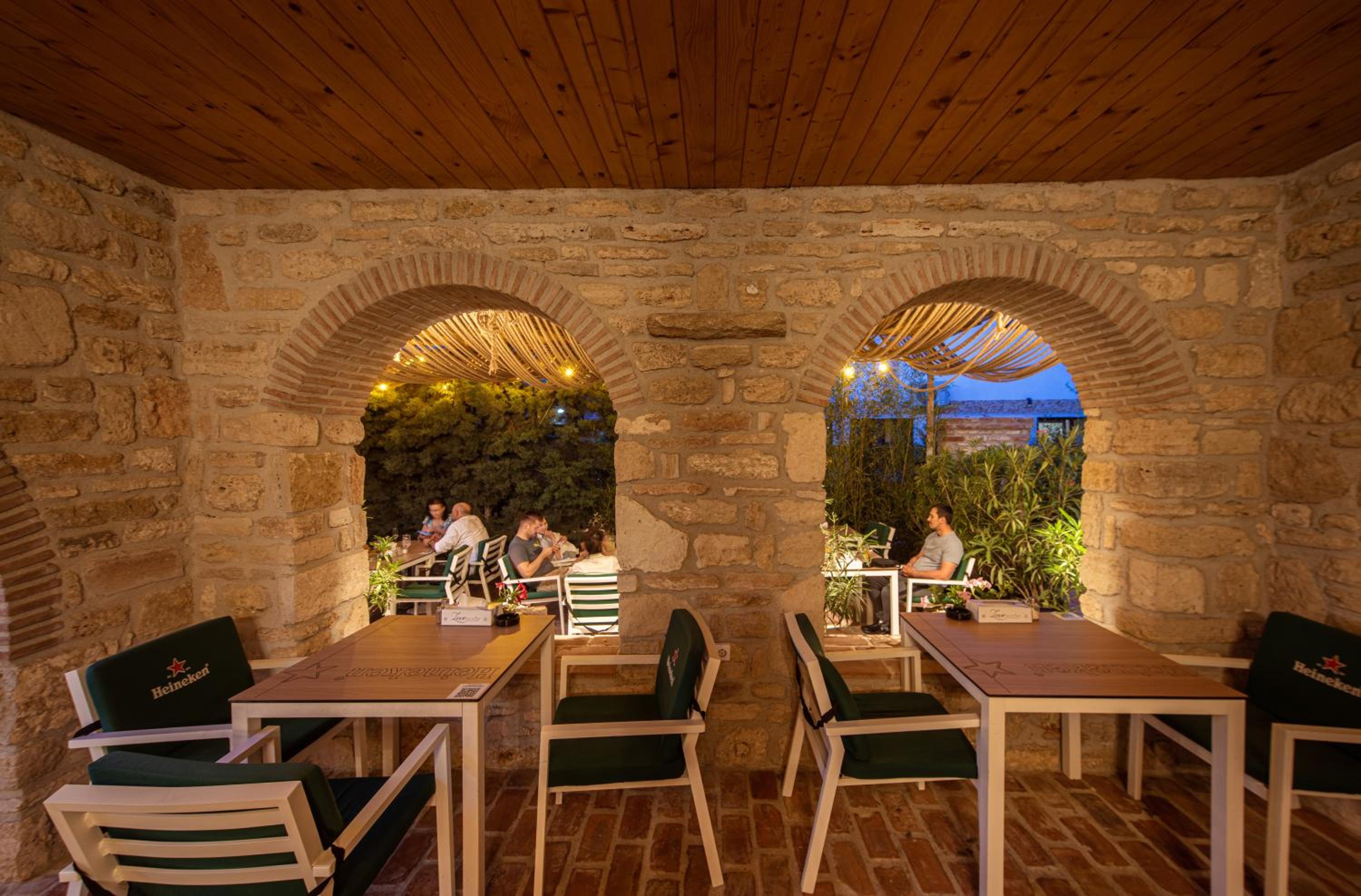 Artelier Vama Veche view 5