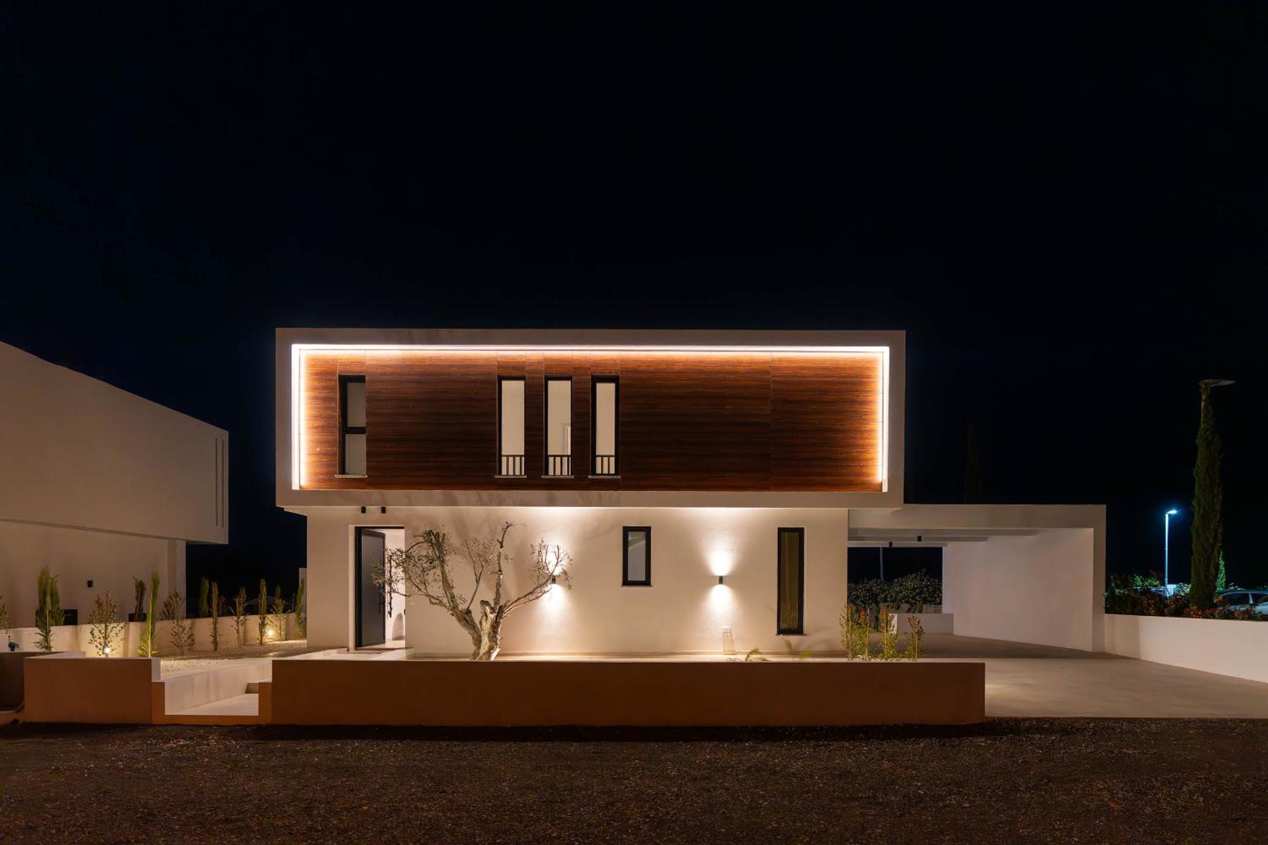 Tsiolakki Homes Luxury Villas
