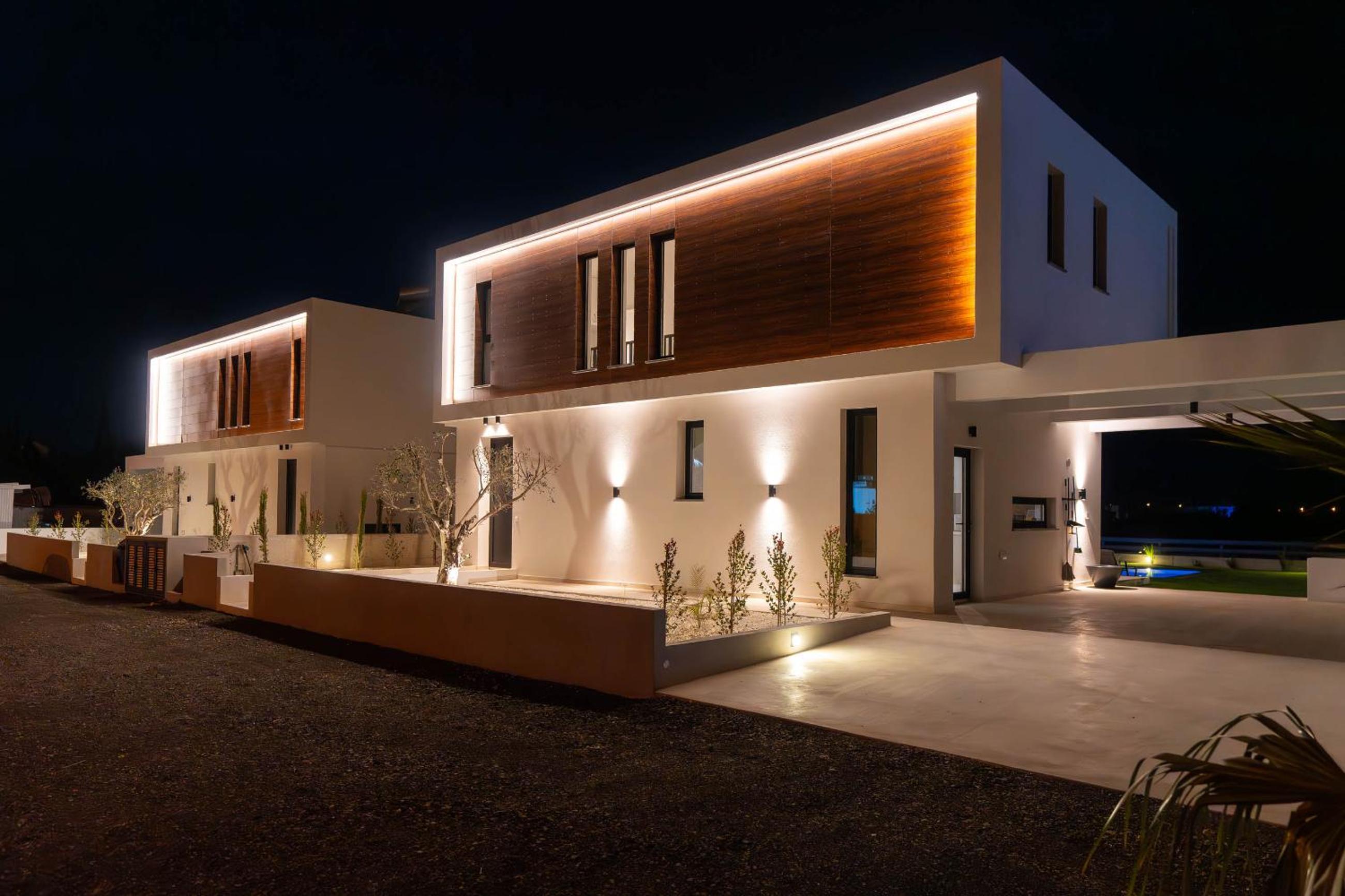 Tsiolakki Homes Luxury Villas