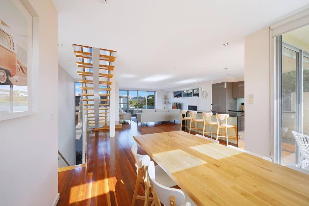 Merri Seaview - seaside accommodation near the CBD