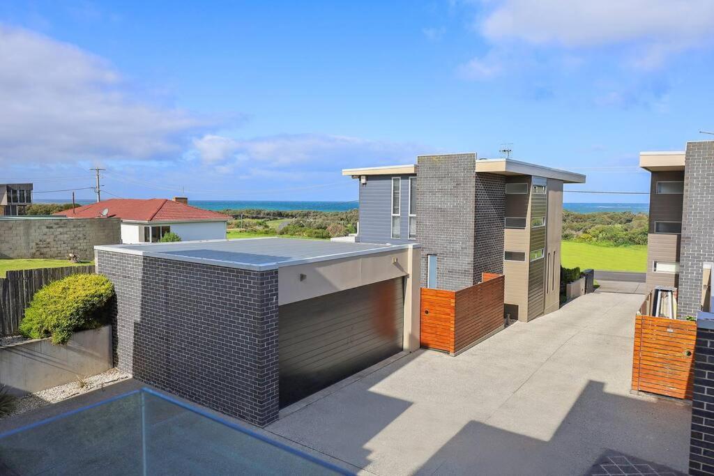 Merri Seaview - seaside accommodation near the CBD