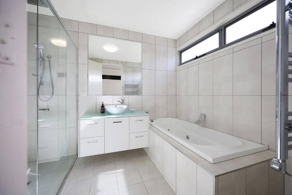 Merri Seaview - seaside accommodation near the CBD