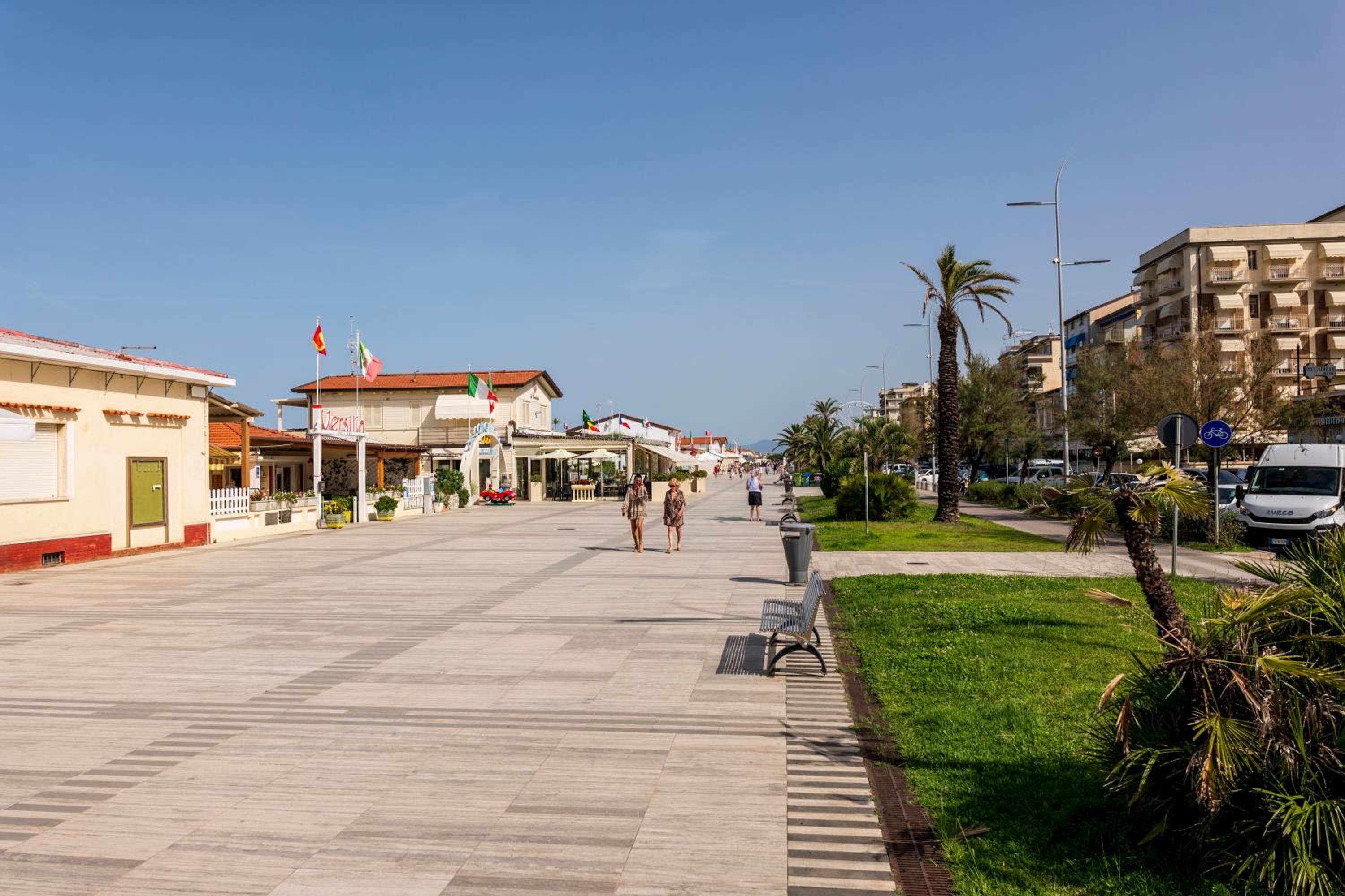 Versilia Residence - Fronte Mare