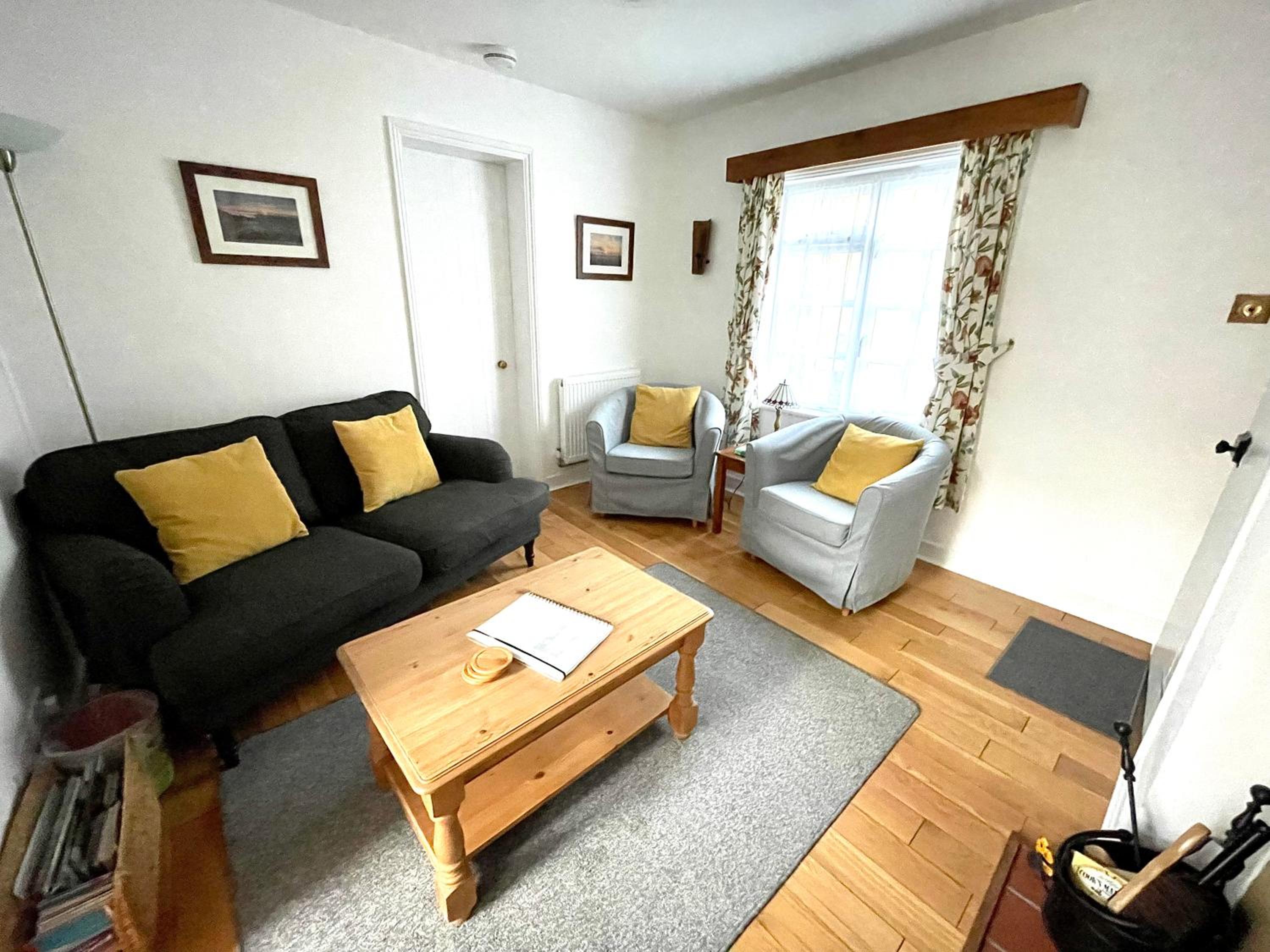 All Seasons Cottage Breaks view 4