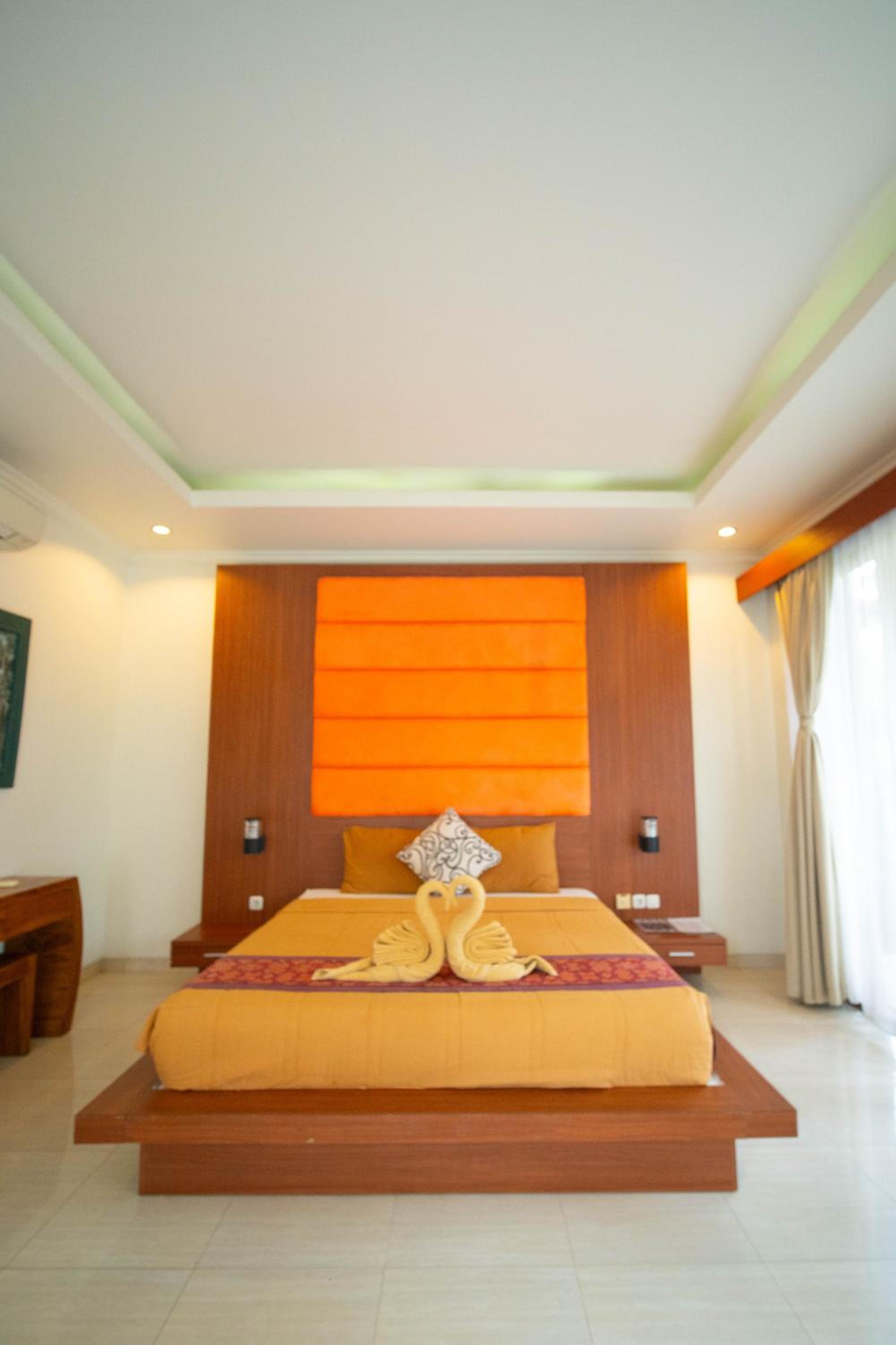 Adipana Bungalow-Balinese Room