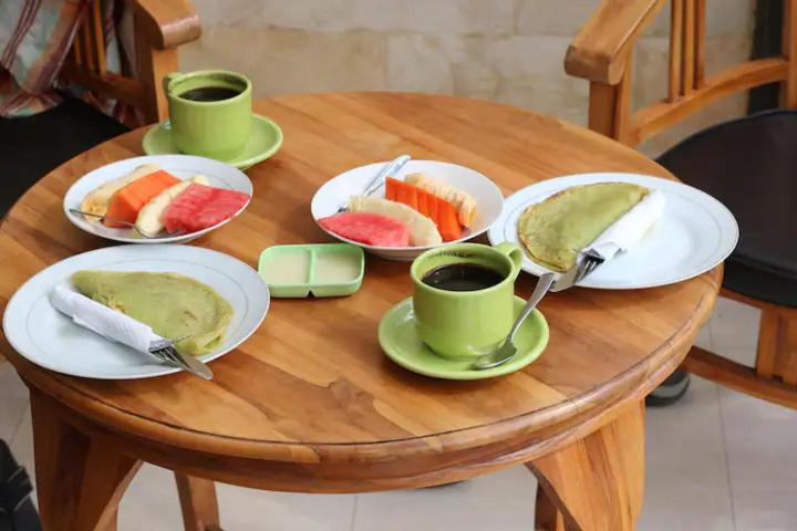 Adipana Bungalow-Balinese Room