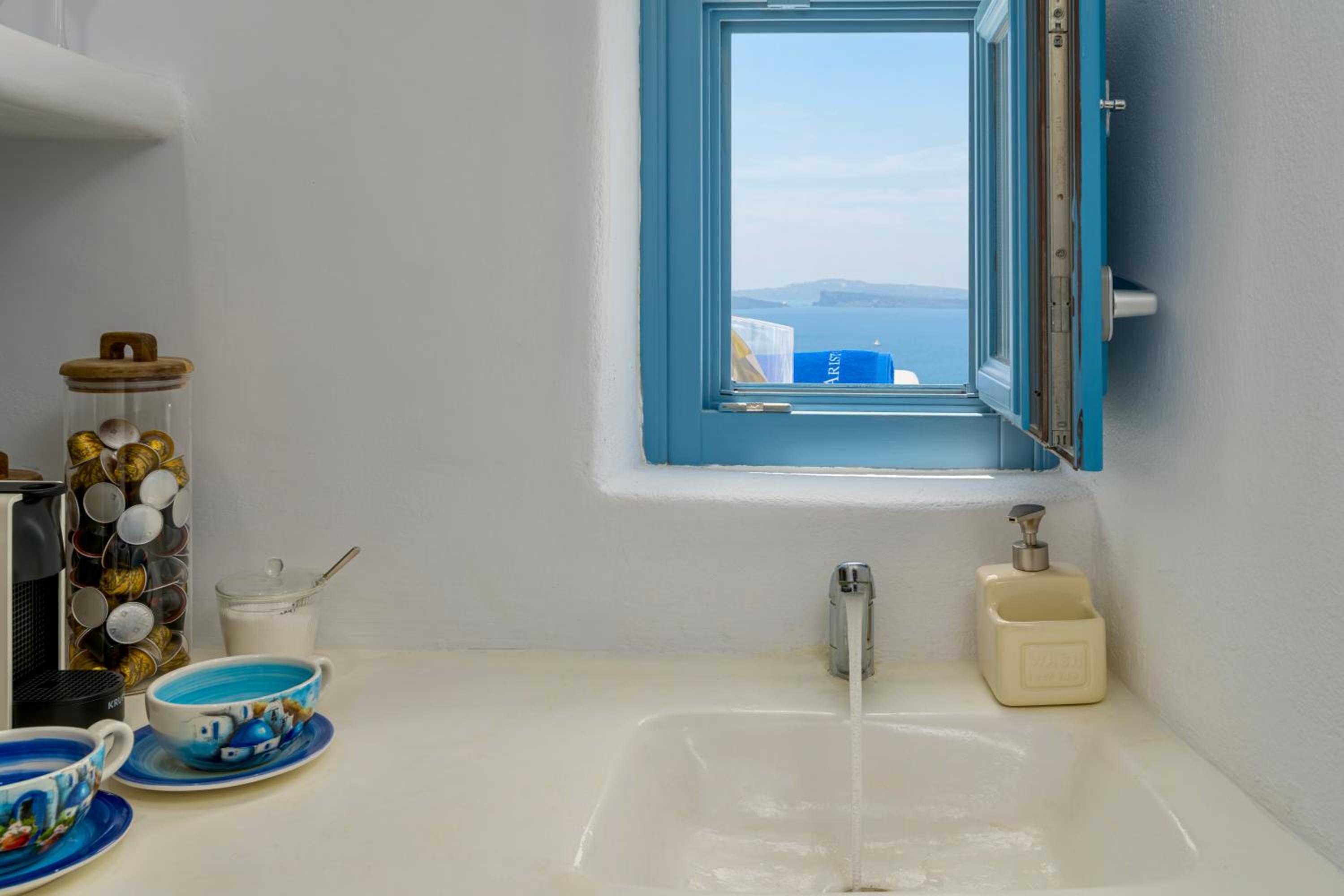 Aristos Life Luxury Cave Villas