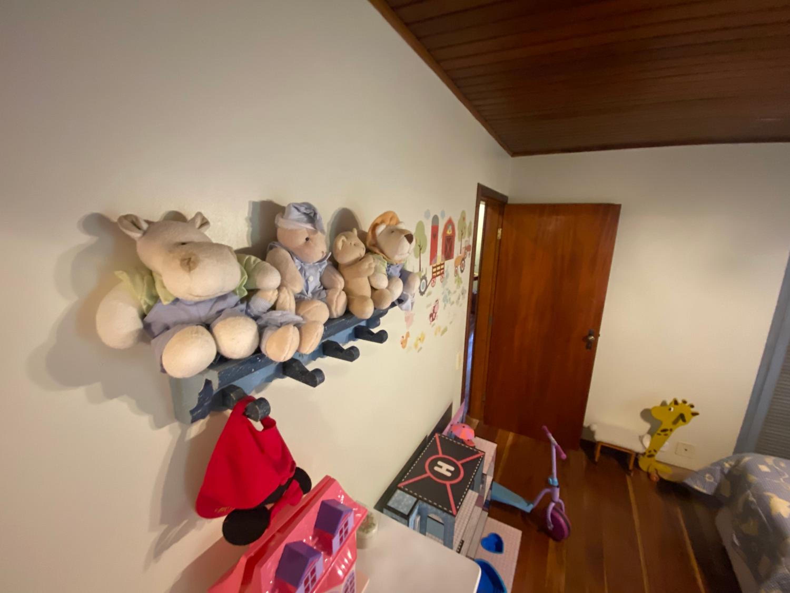 Quatro Estações Hospeda - Casa Azaleia condomínio Véu da Noiva