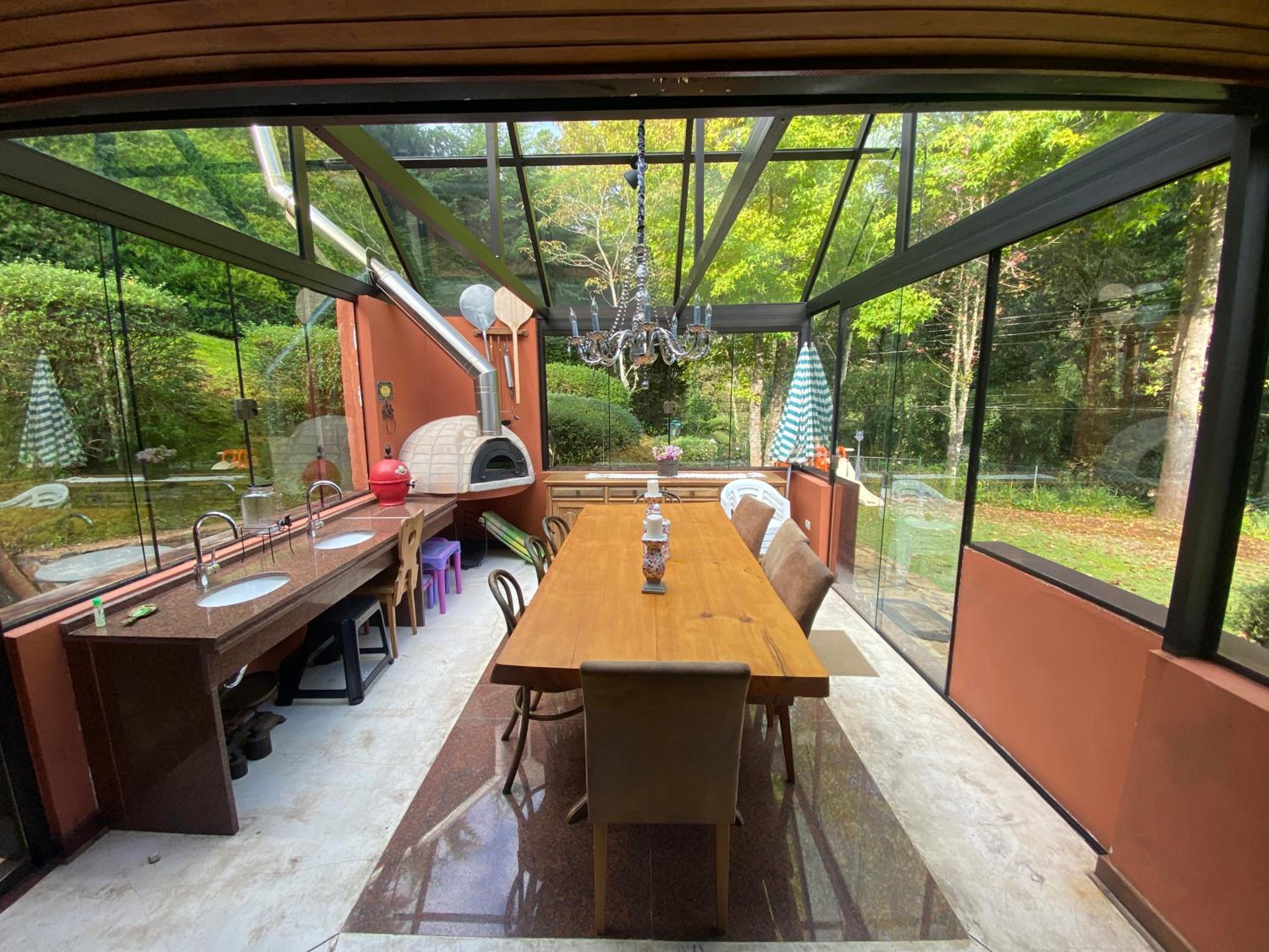 Quatro Estações Hospeda - Casa Azaleia condomínio Véu da Noiva