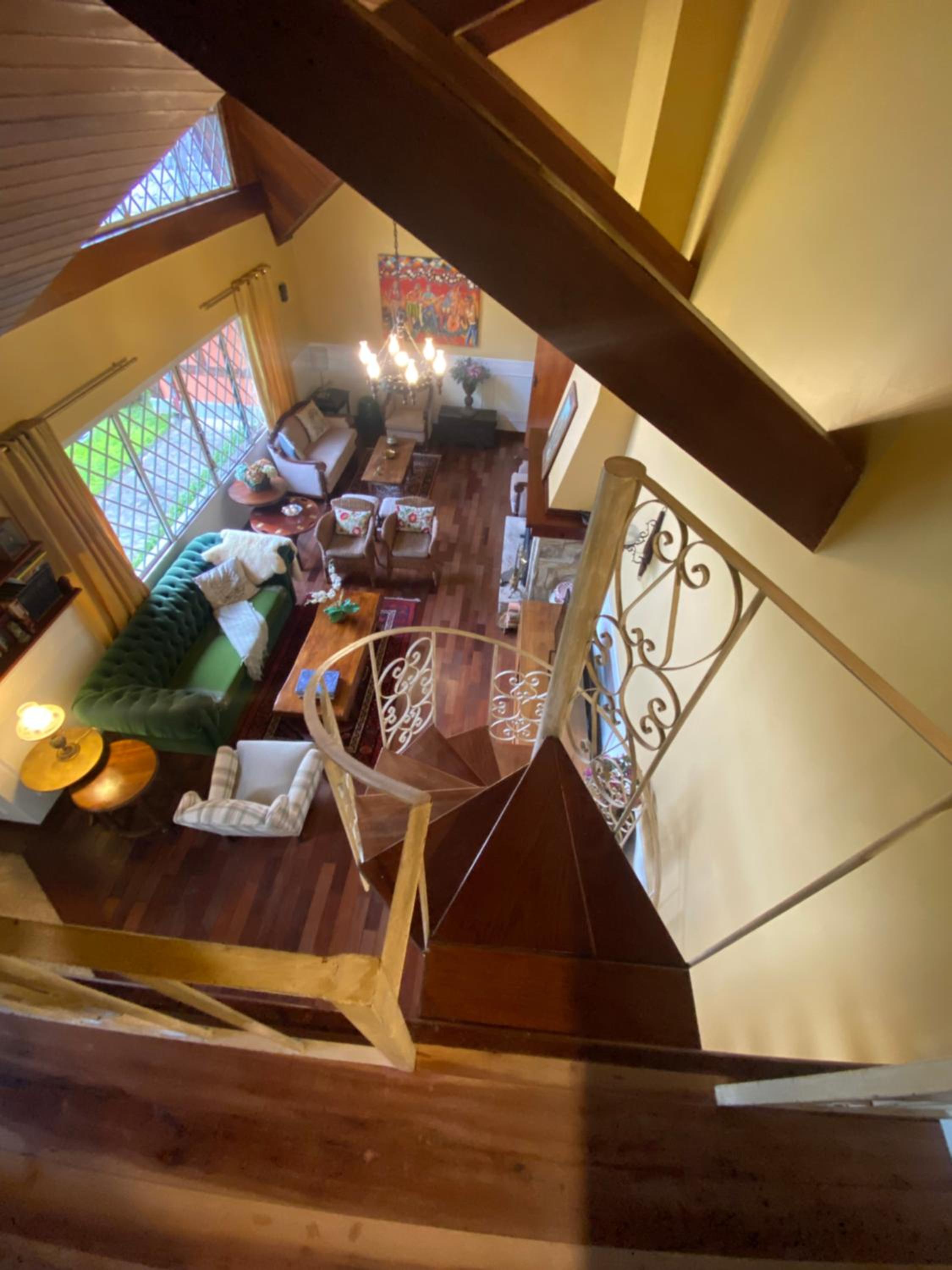 Quatro Estações Hospeda - Casa Azaleia condomínio Véu da Noiva