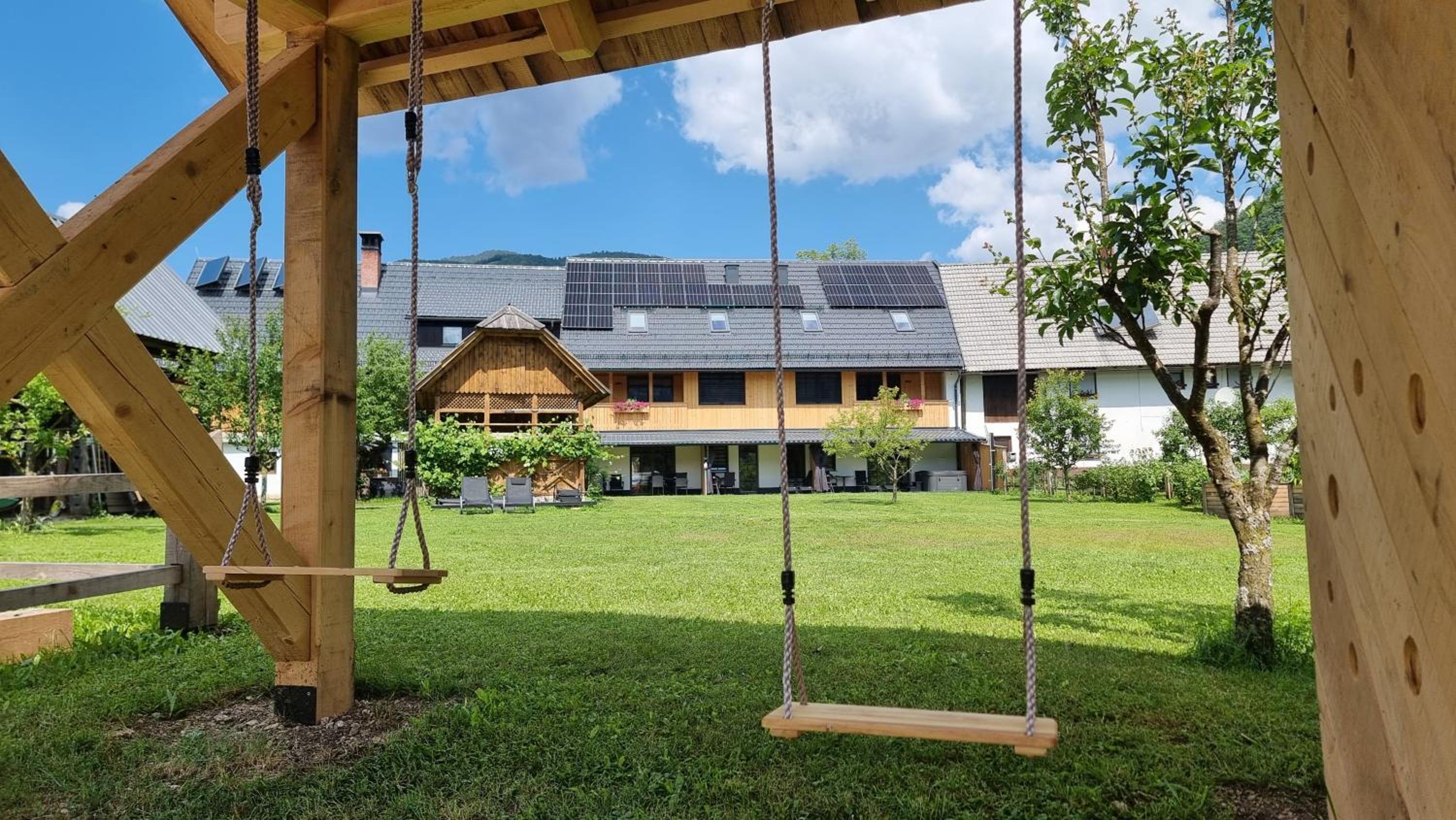Pr `Agotnik Apartments & Rooms Bohinj view 5