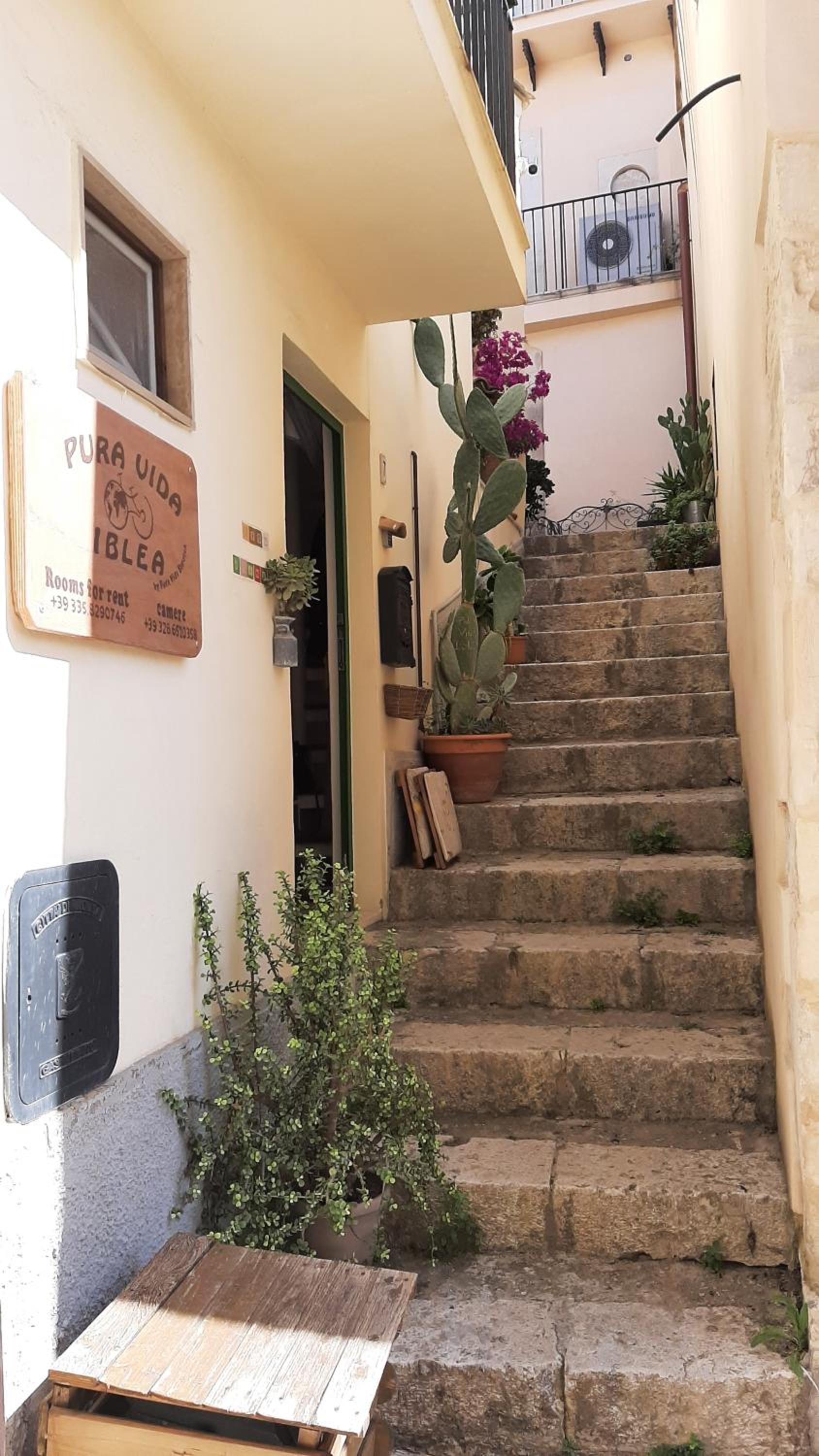 Hotel Pura Vida Iblea - Image 1