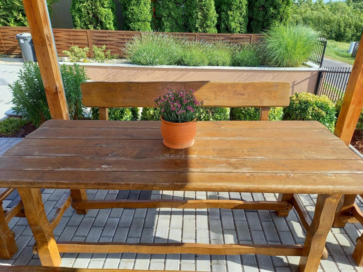 Laura-haus view 3
