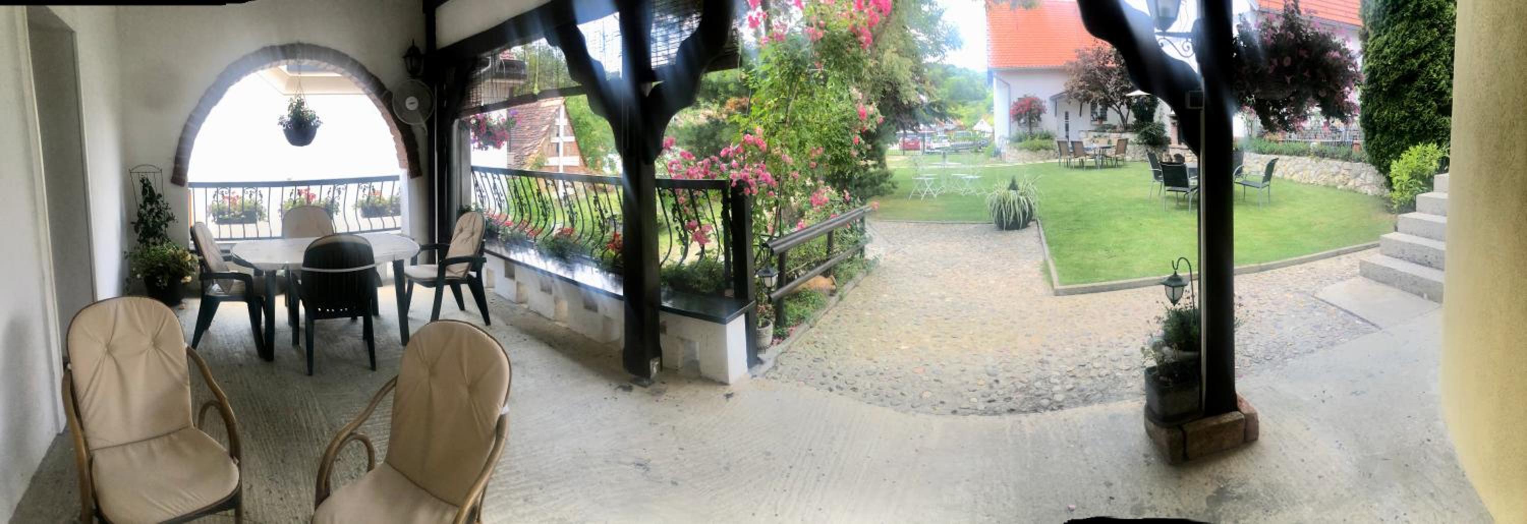 Apartments Dajčić