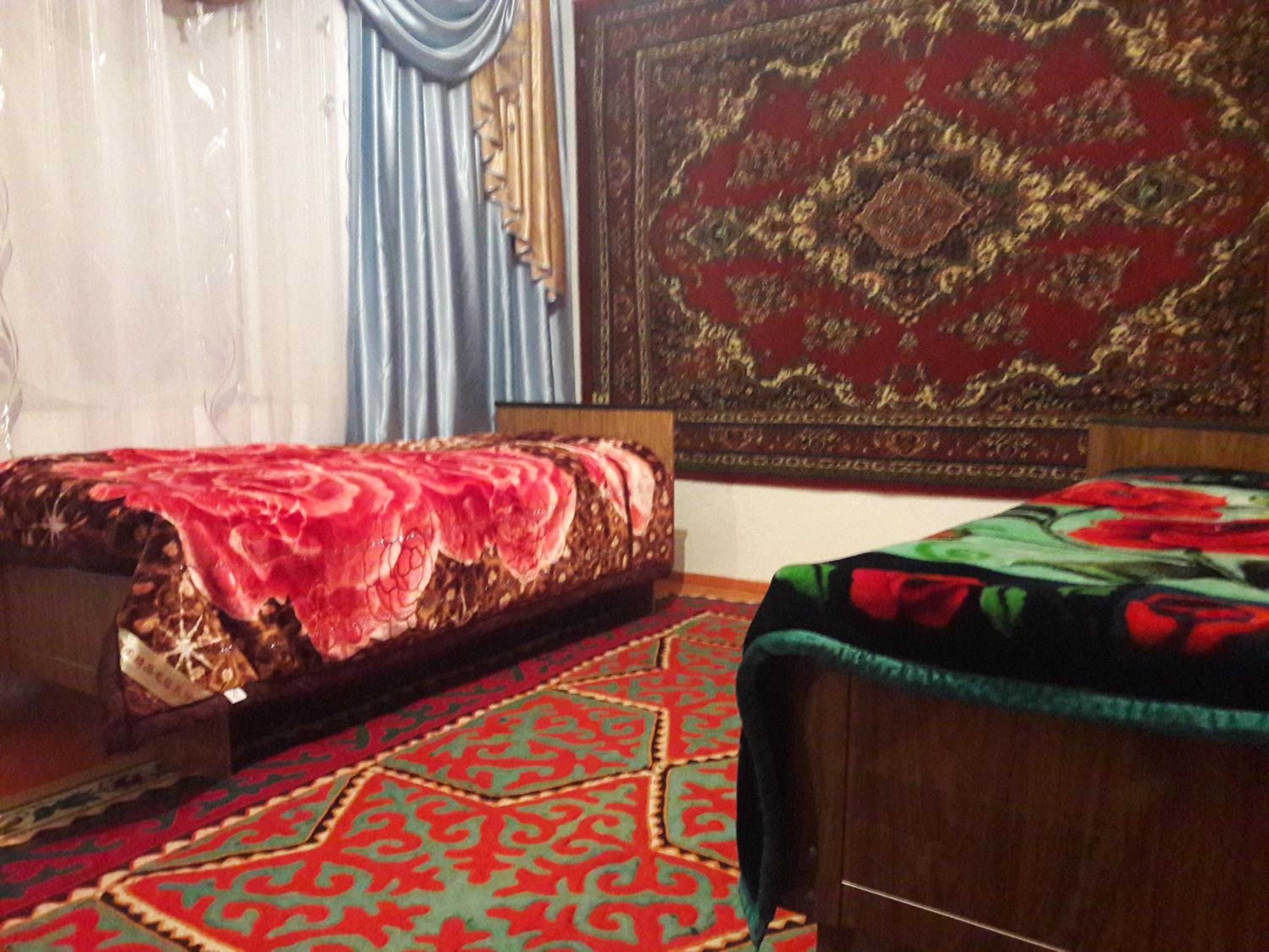 Kyzart Guesthouse