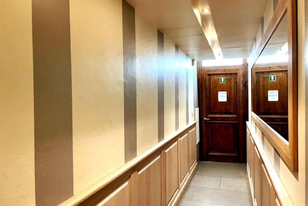 Signoria's Suite