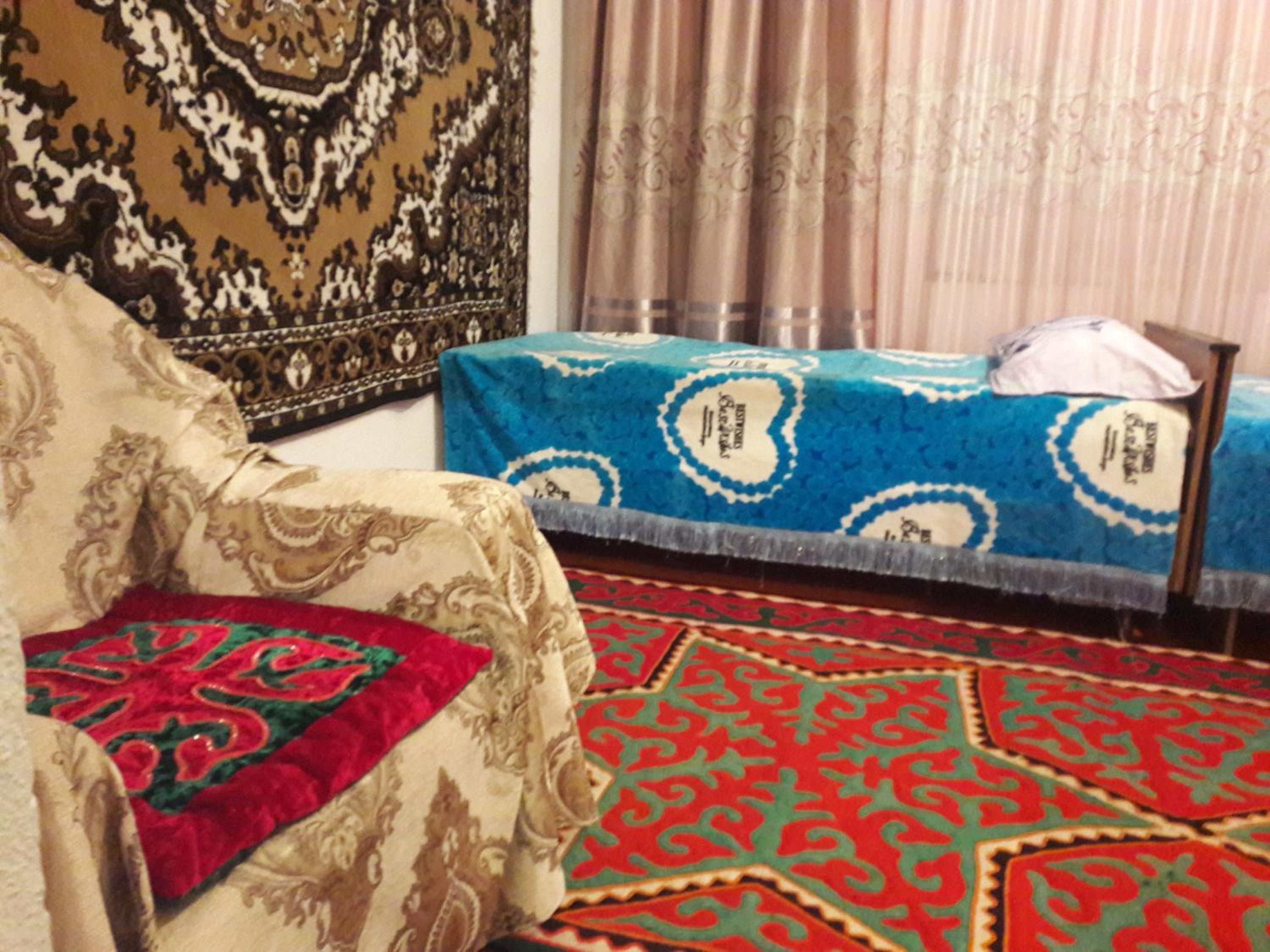 Kyzart Guesthouse