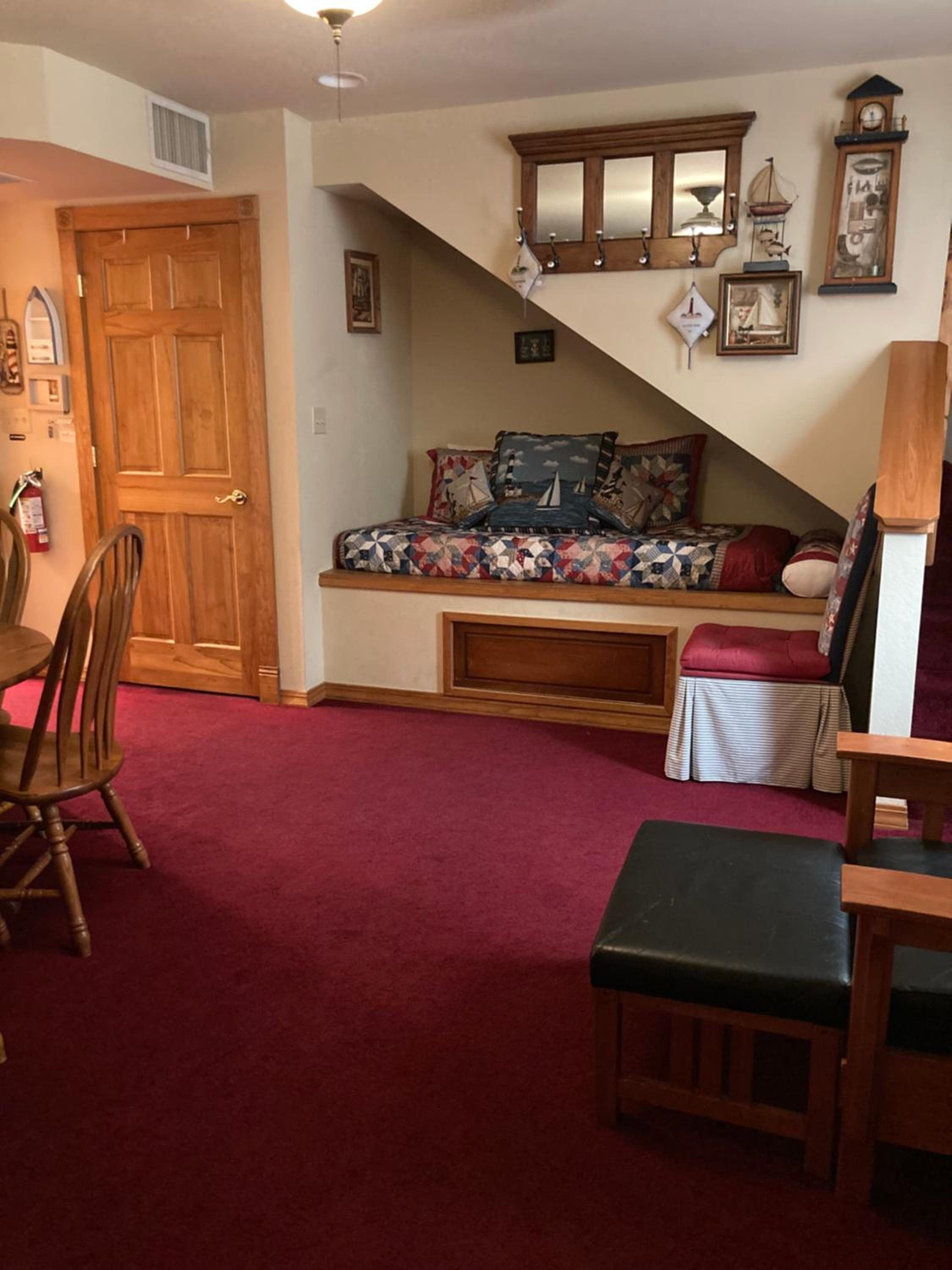 All Seasons Inn