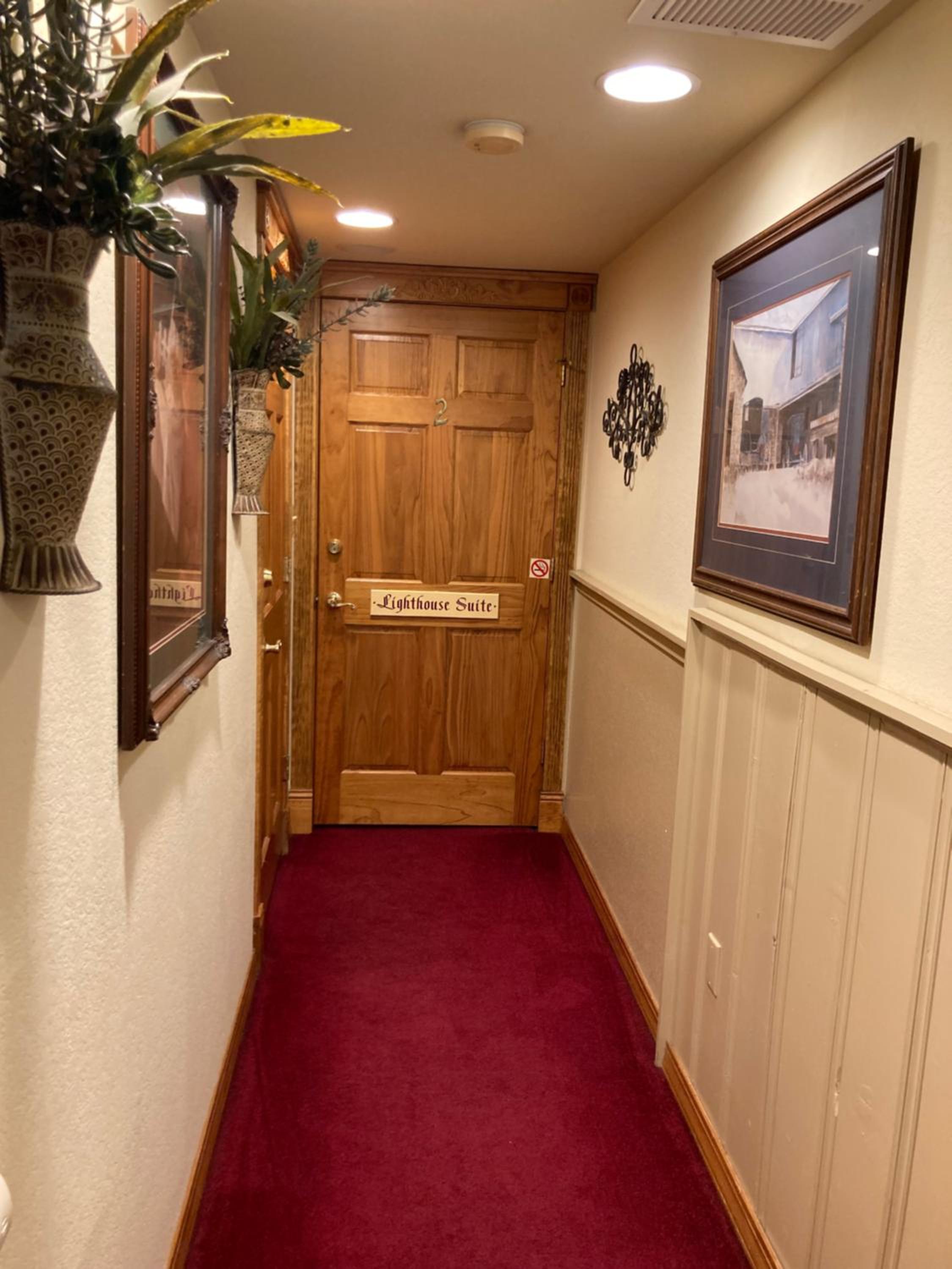 All Seasons Inn