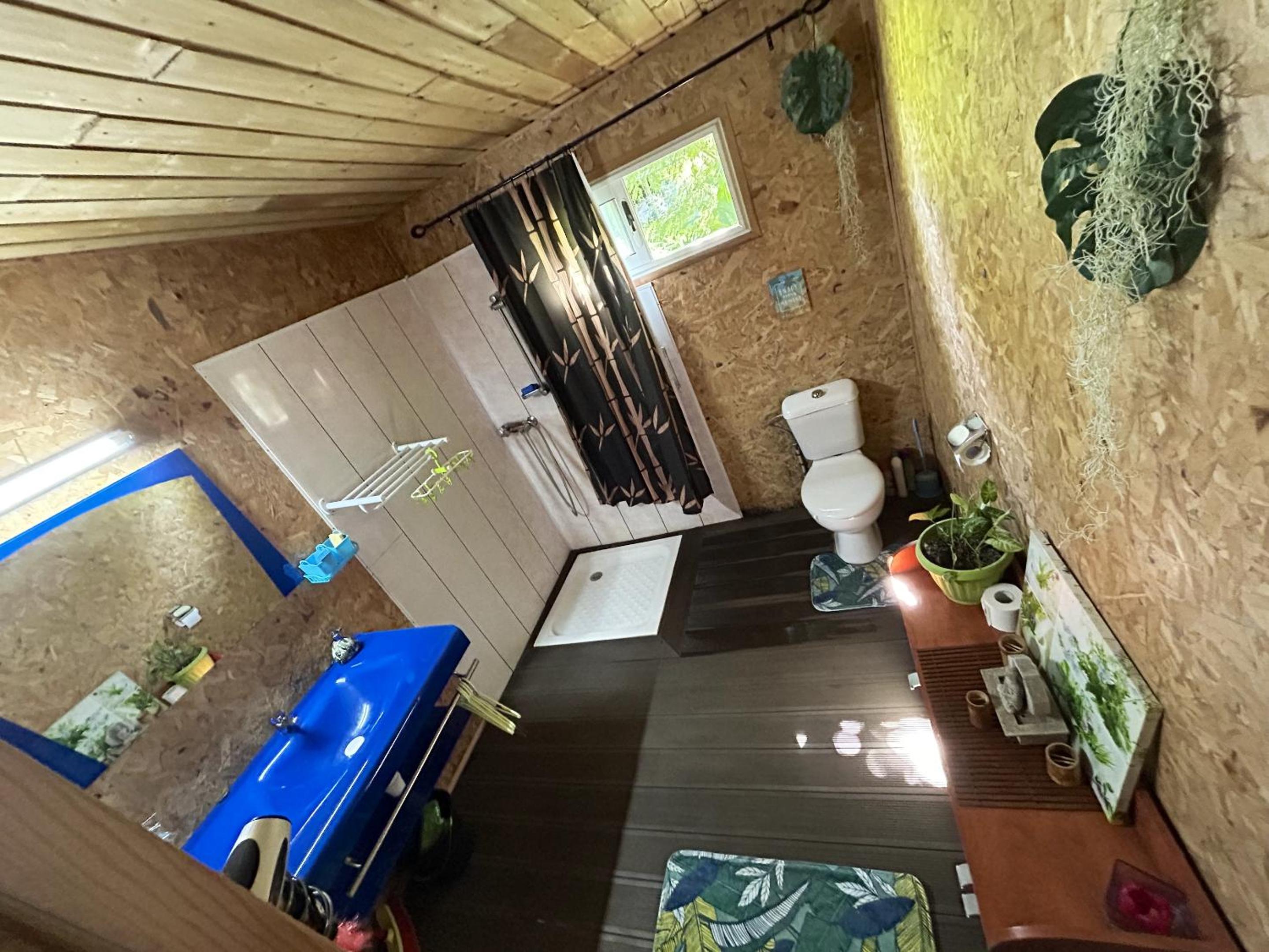 Chalet pittoresque à Le Tampon, vue mont.