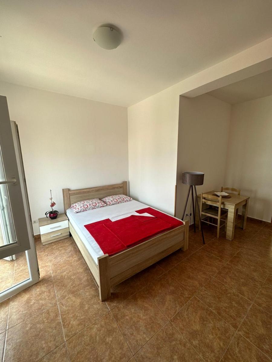 Apartmani Ilic photo 4