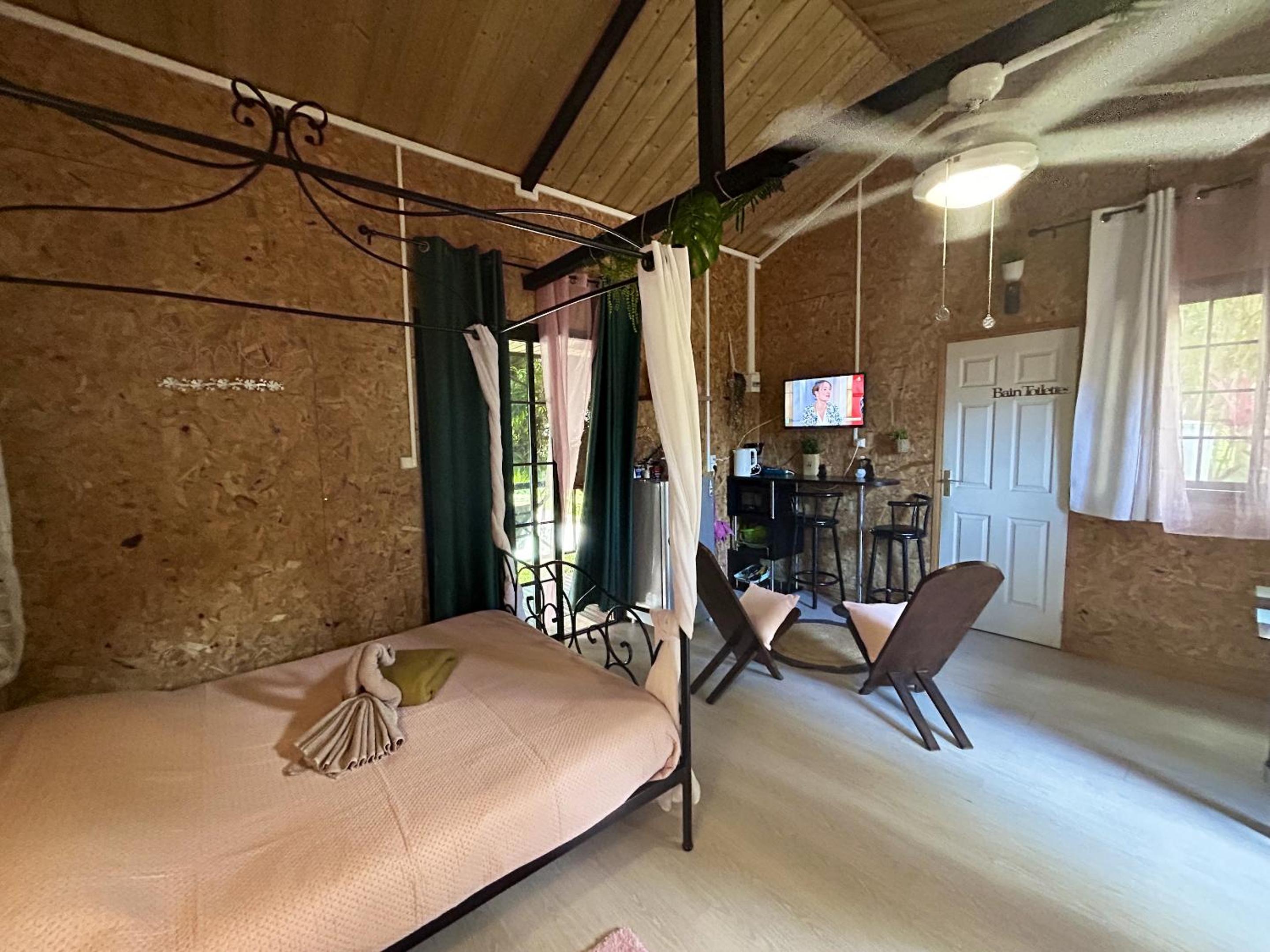 Chalet pittoresque à Le Tampon, vue mont.