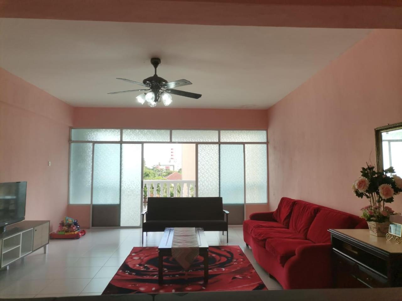 Rose Gold Homestay photo 3