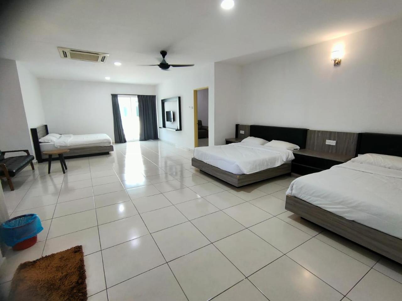 20Pax 3-Storey SemiD 5Room&5Bathroom Sweet Dream Home Sitiawan photo 6