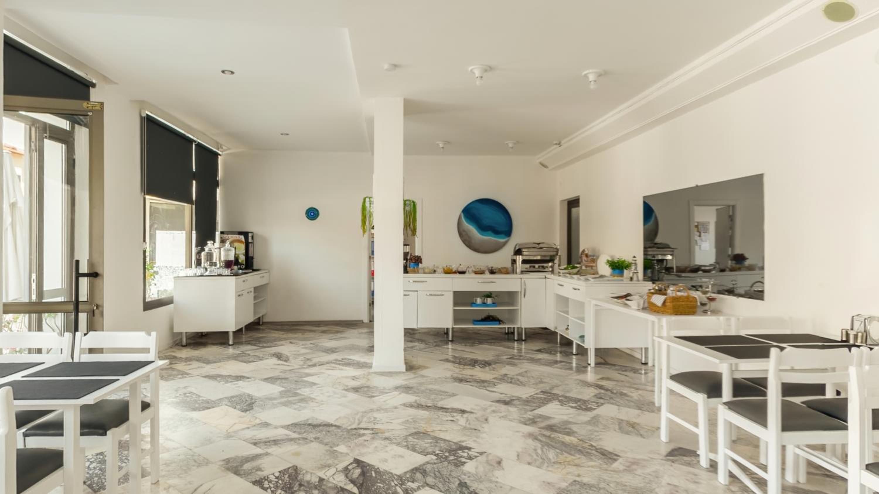 Z OTEL - Image 6
