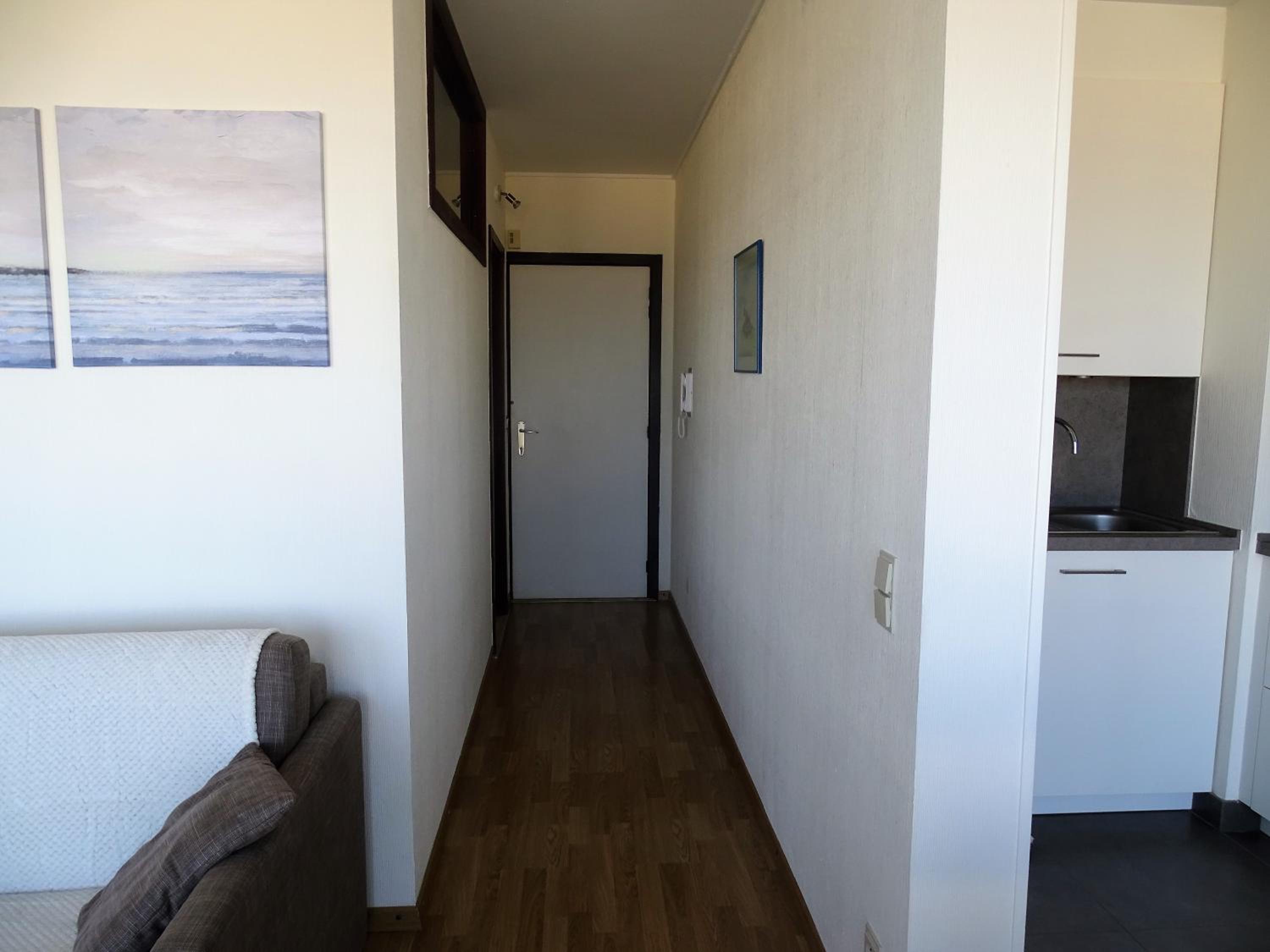 North Sea View studio with parking