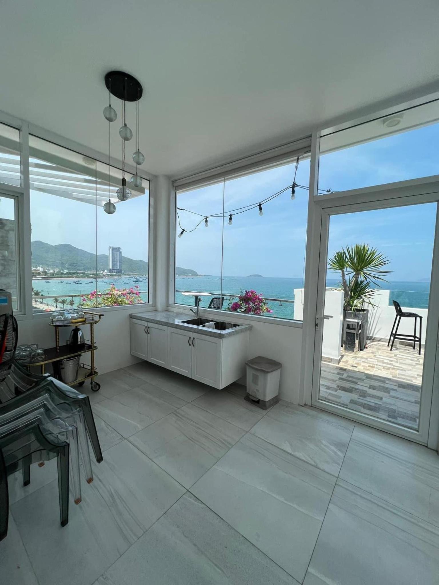 Sevenvillas